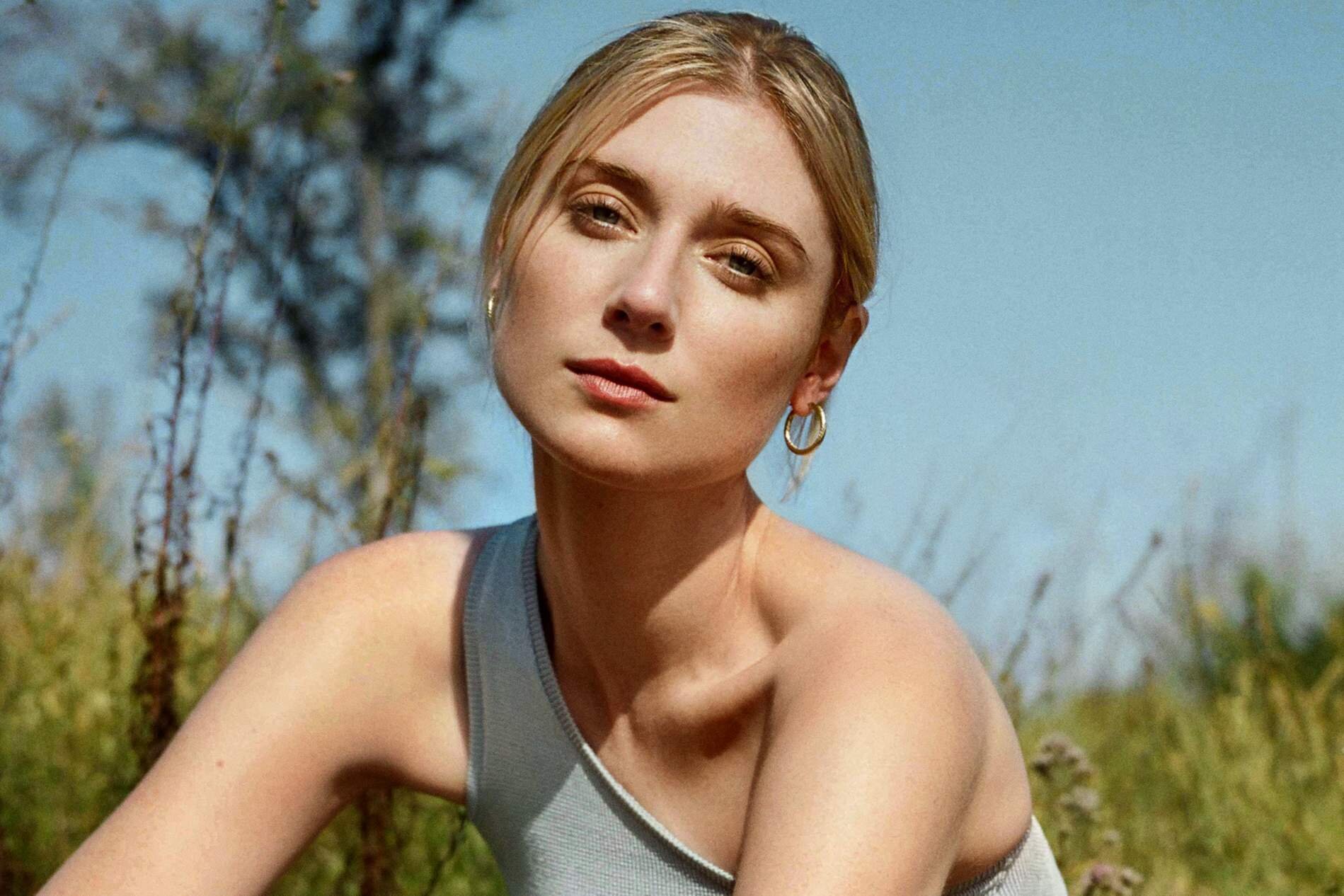 Elizabeth Debicki 2020 Wallpapers