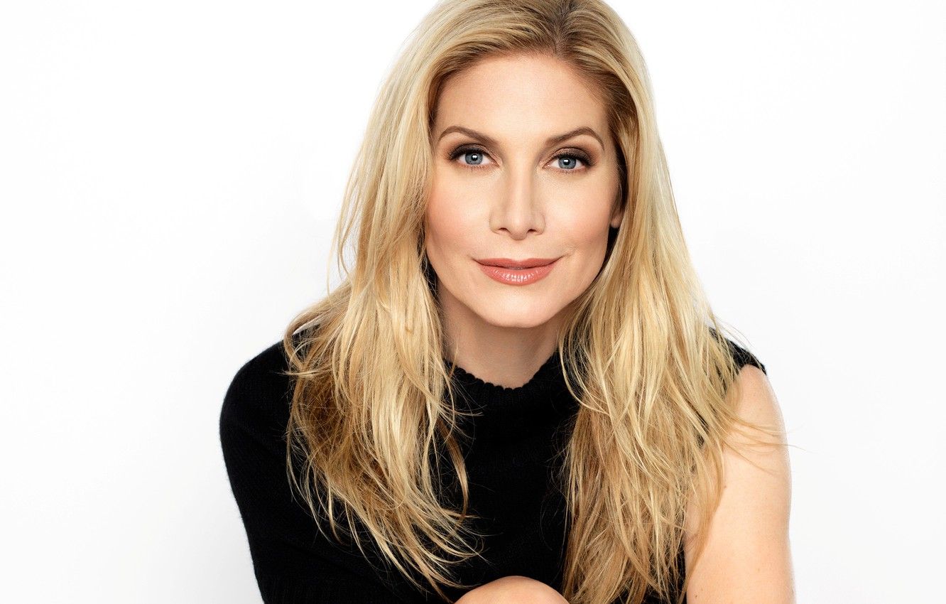 Elizabeth Mitchell Wallpapers