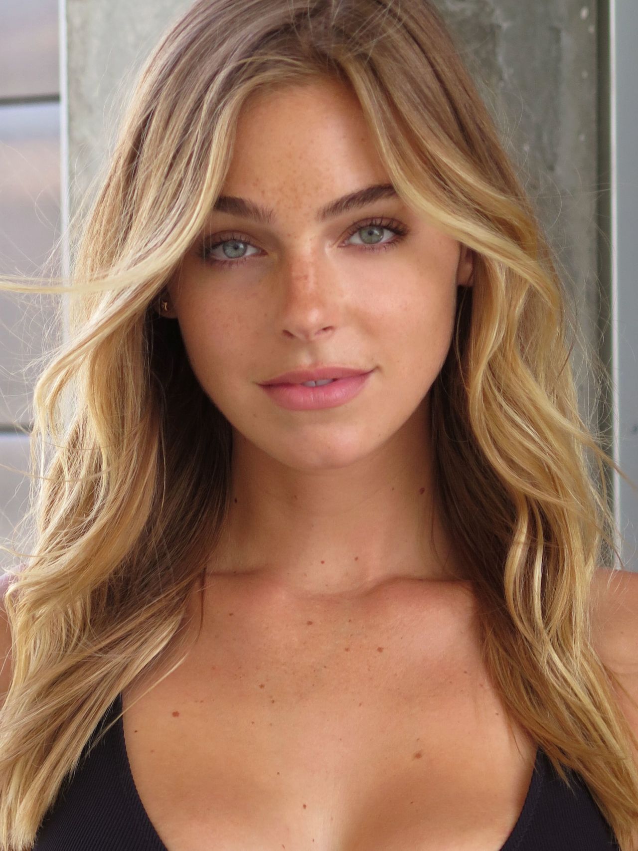 Elizabeth Turner 2019 Wallpapers