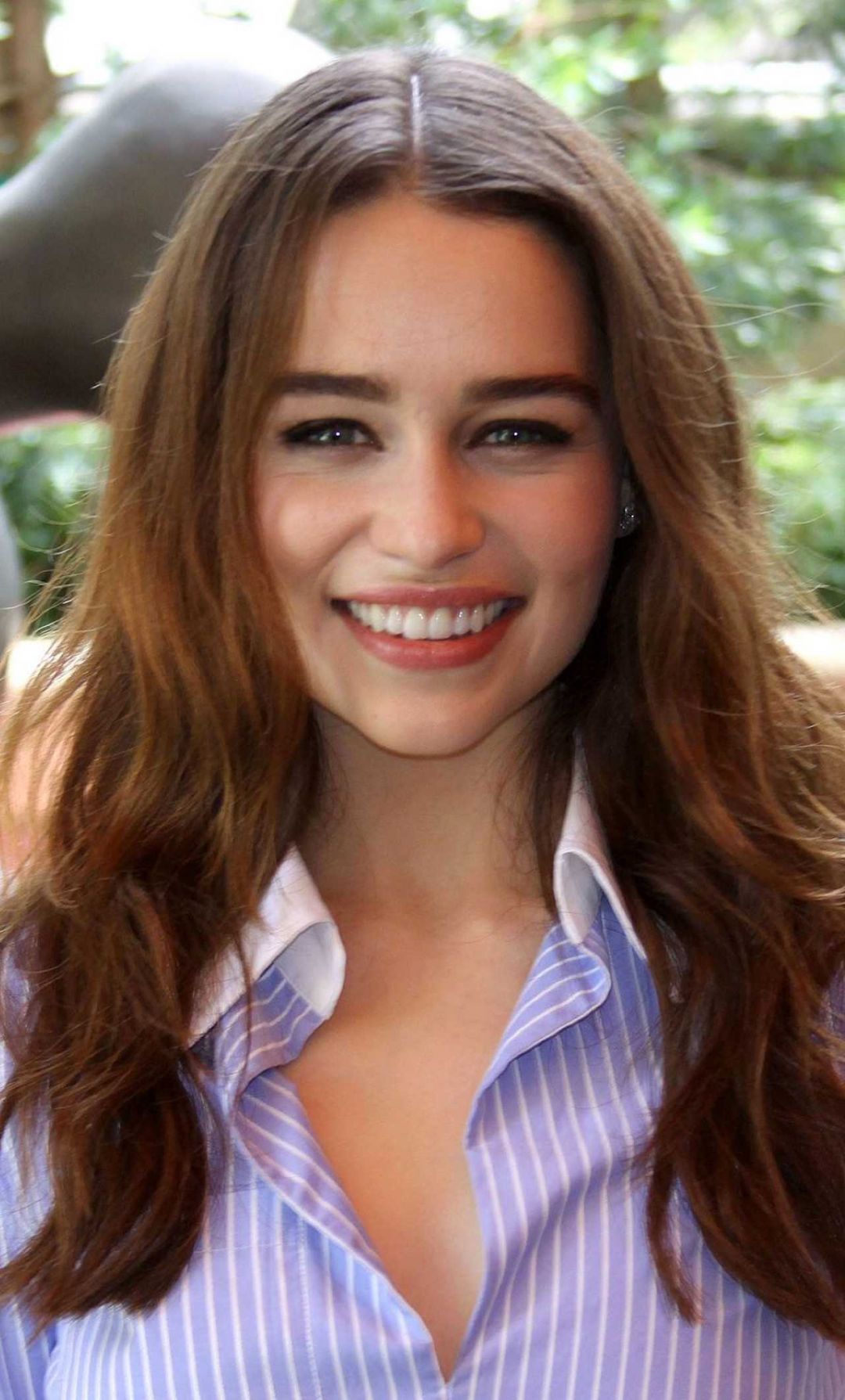 Emilia Clarke Beautiful Wallpapers