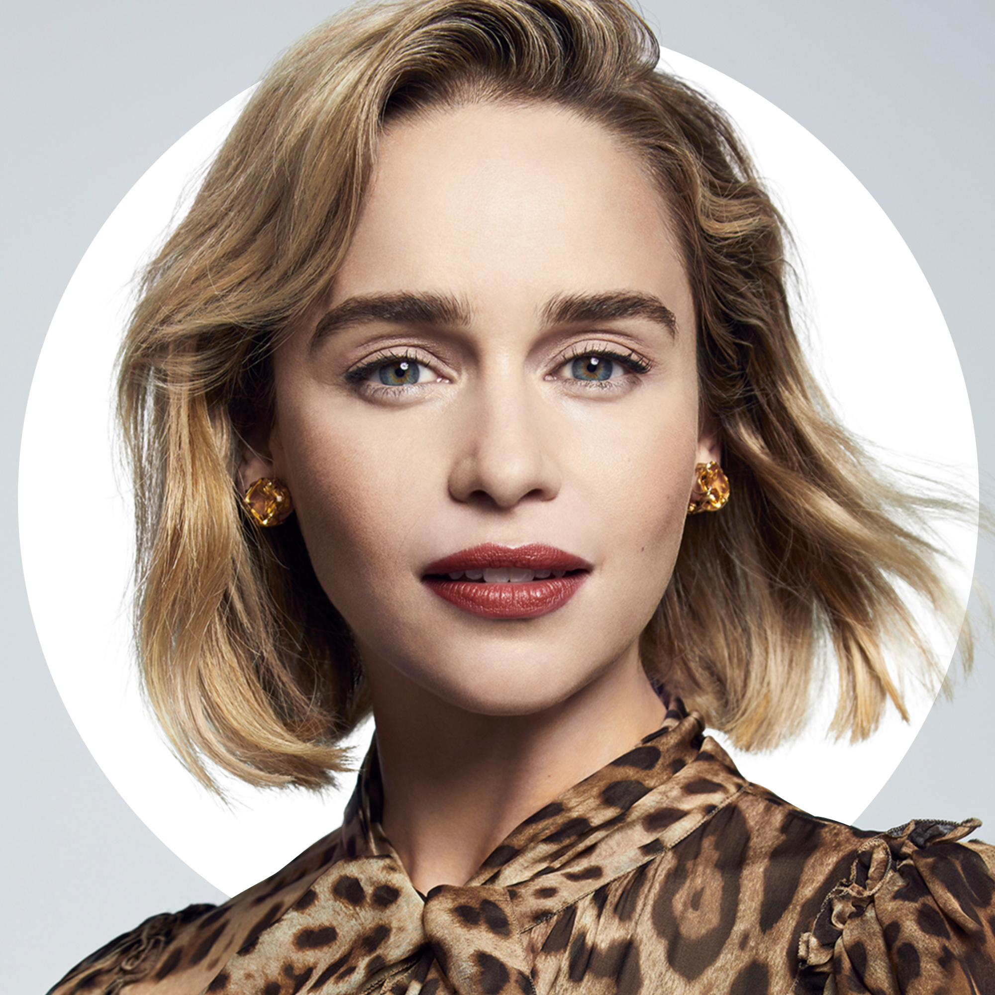 Emilia Clarke Cute Face Portrait 2018 Wallpapers