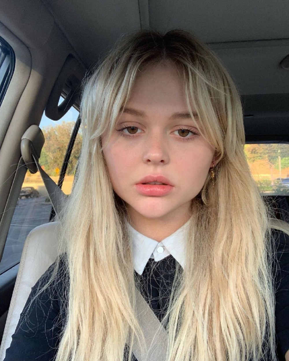 Emily Alyn Lind 2020 4K Wallpapers