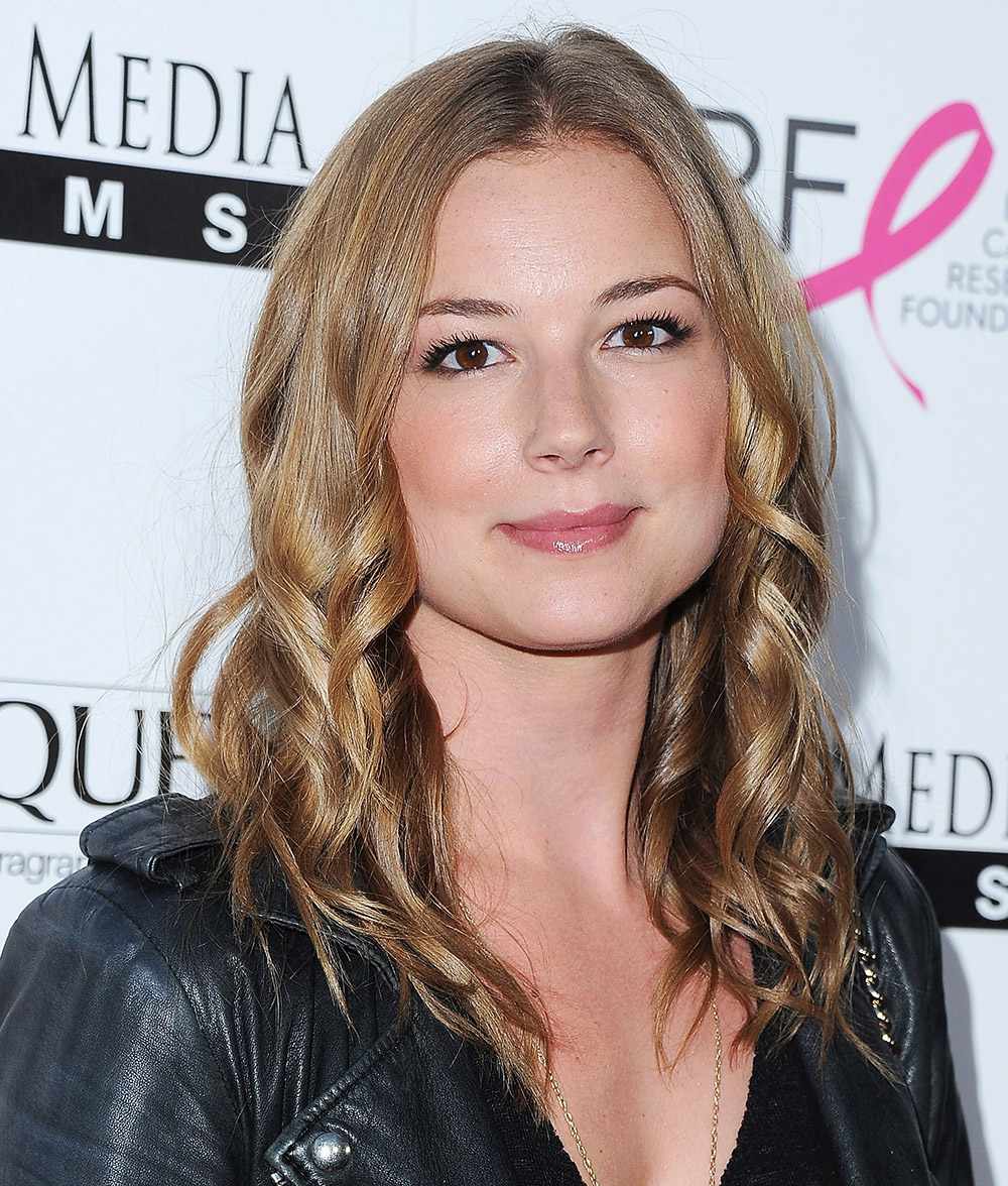 Emily VanCamp Wallpapers