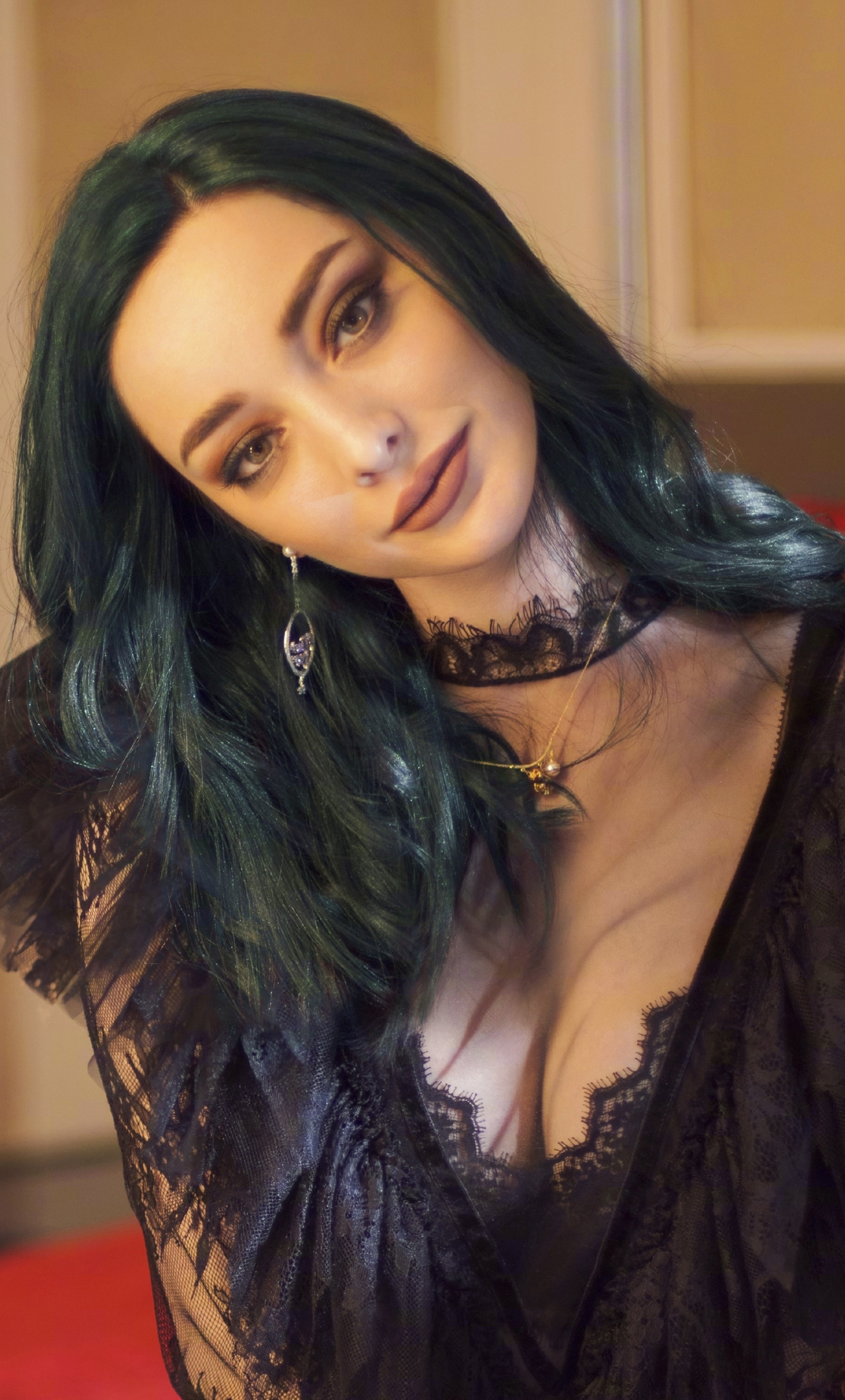 Emma Dumont 2019 Wallpapers