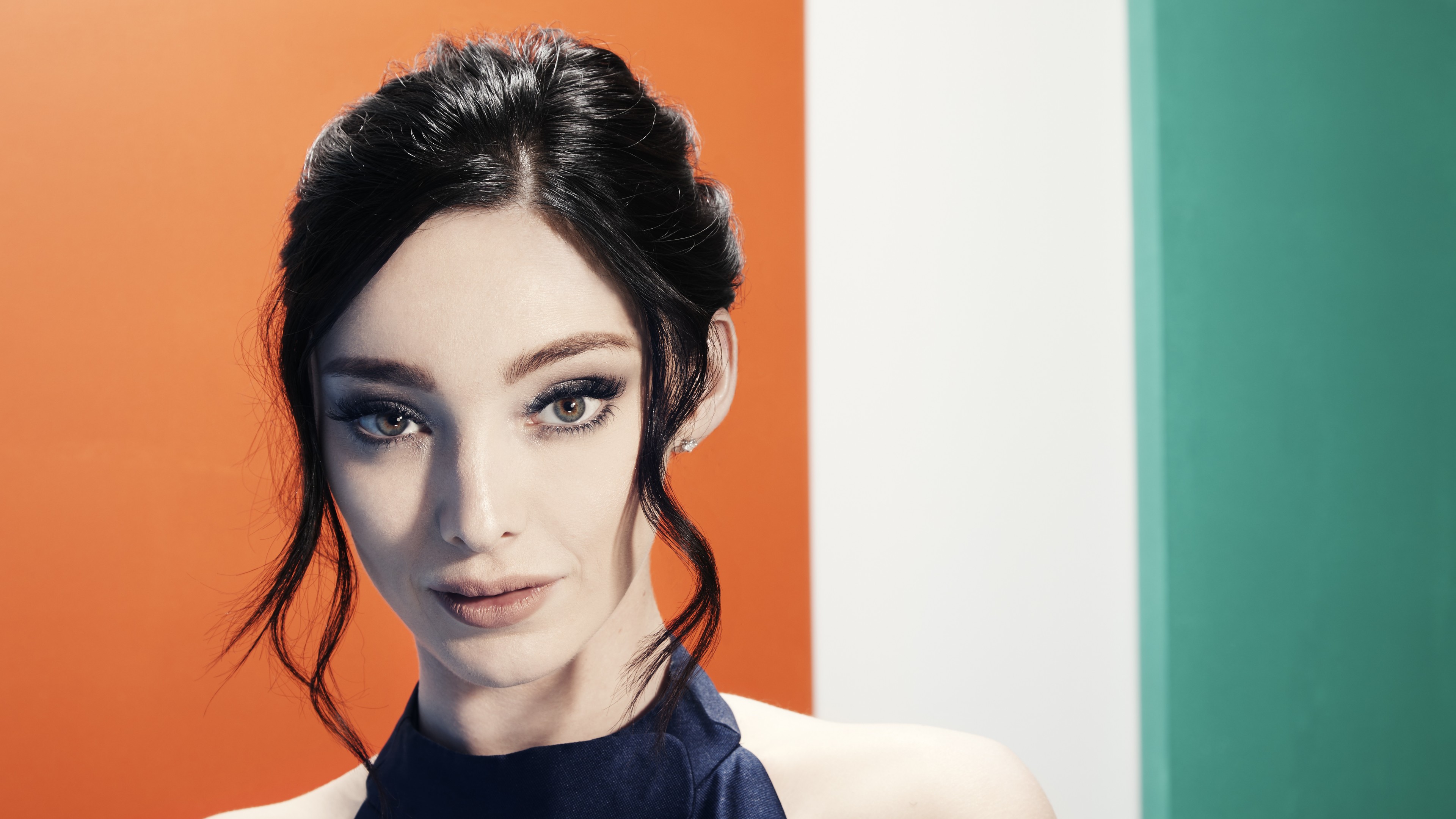 Emma Dumont 2019 Wallpapers