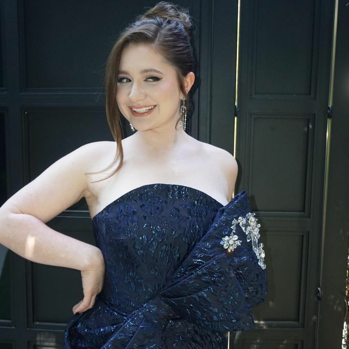 Emma Kenney Photoshoot For Cosmopolitan Wallpapers