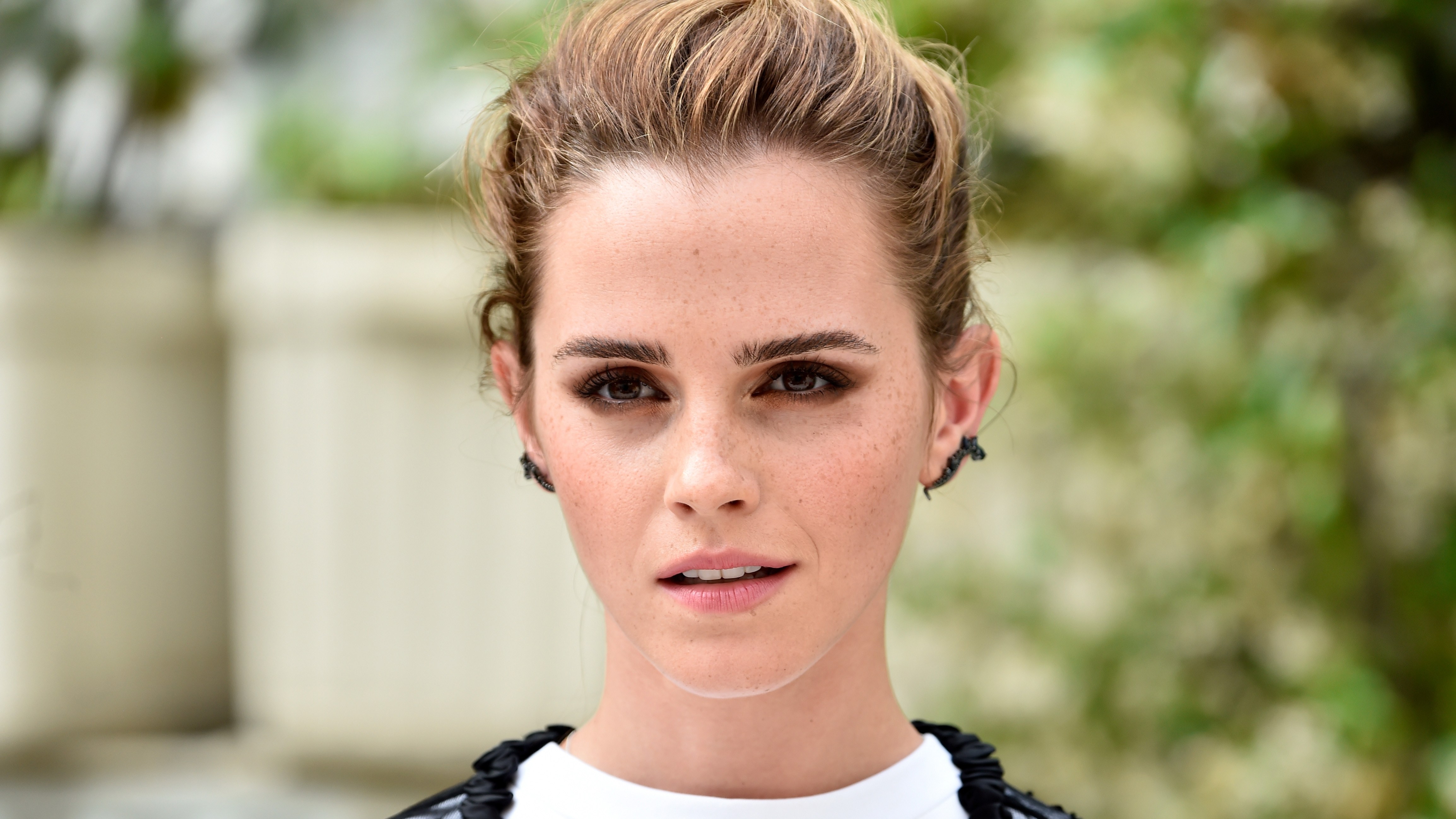 Emma Watson In 2017 Wallpapers