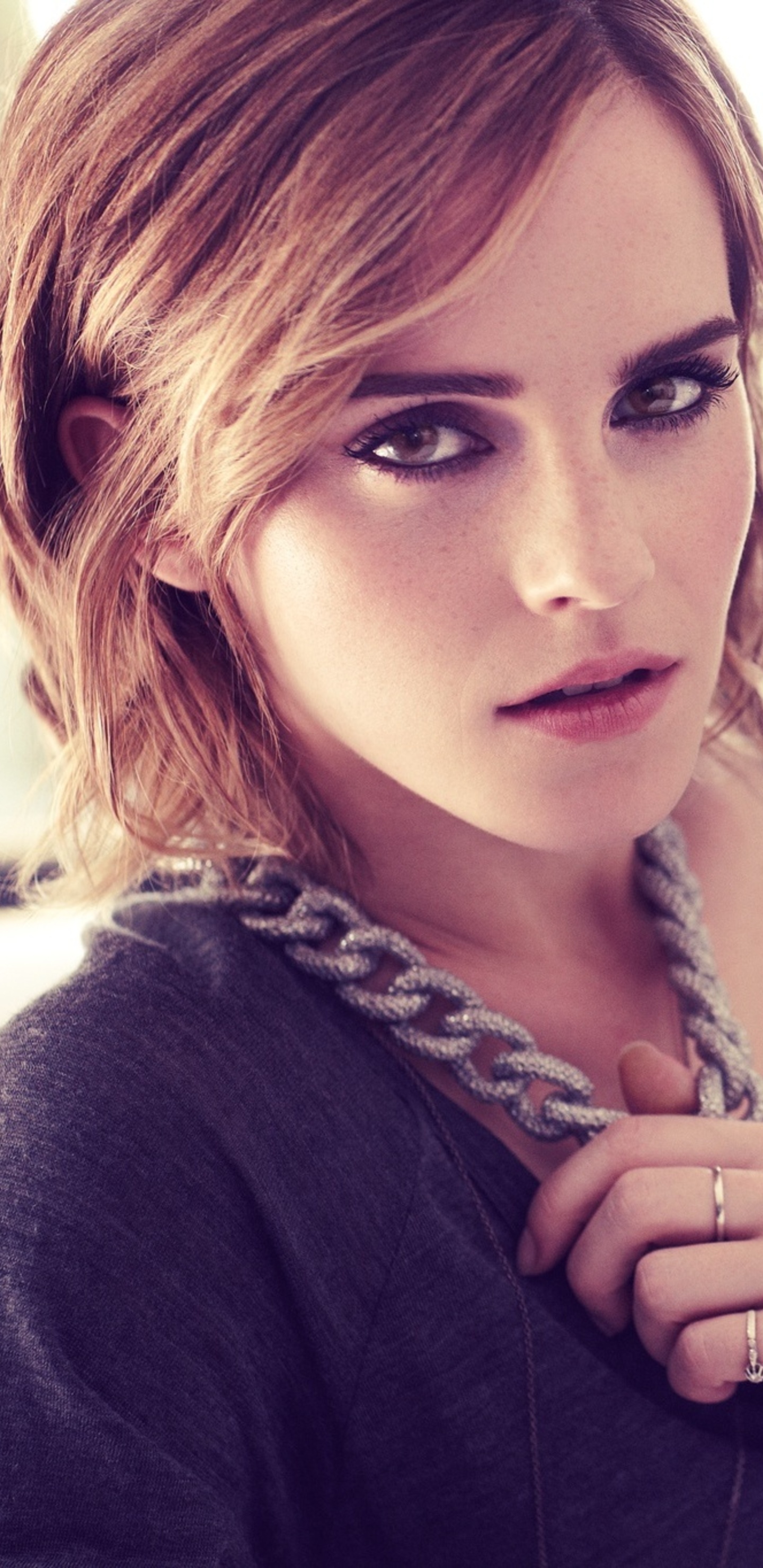 Emma Watson Looking at Viewer Wallpapers