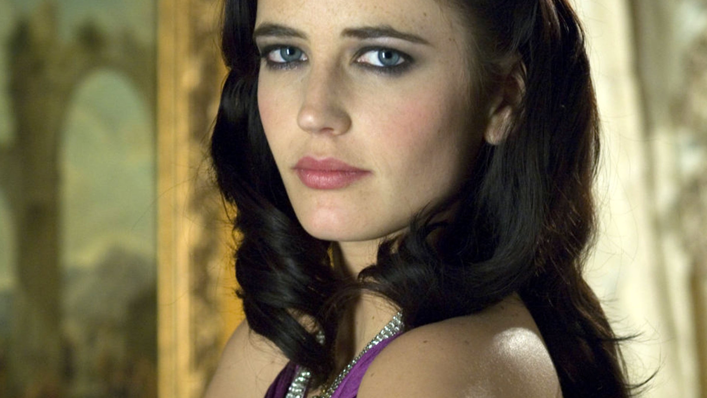 Eva Green Hot In Red Wallpapers