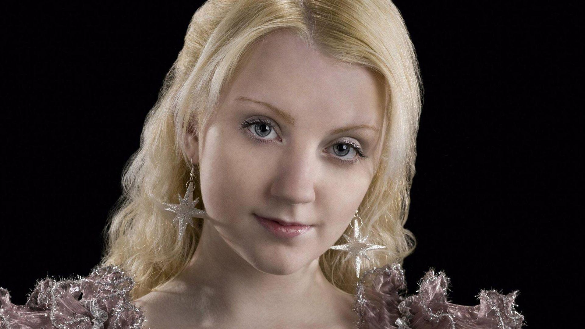 Evanna Lynch 4K Wallpapers