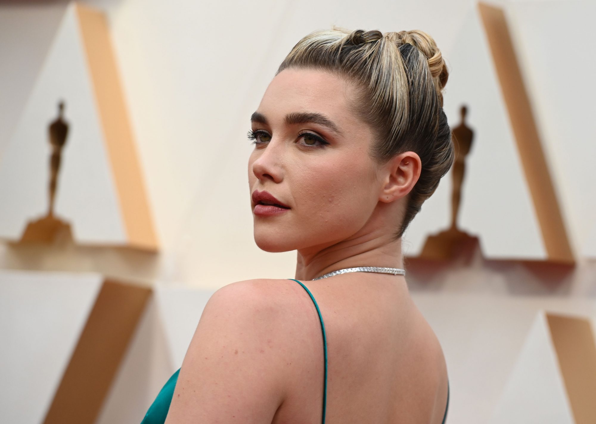 Florence Pugh Actress 2020 Wallpapers