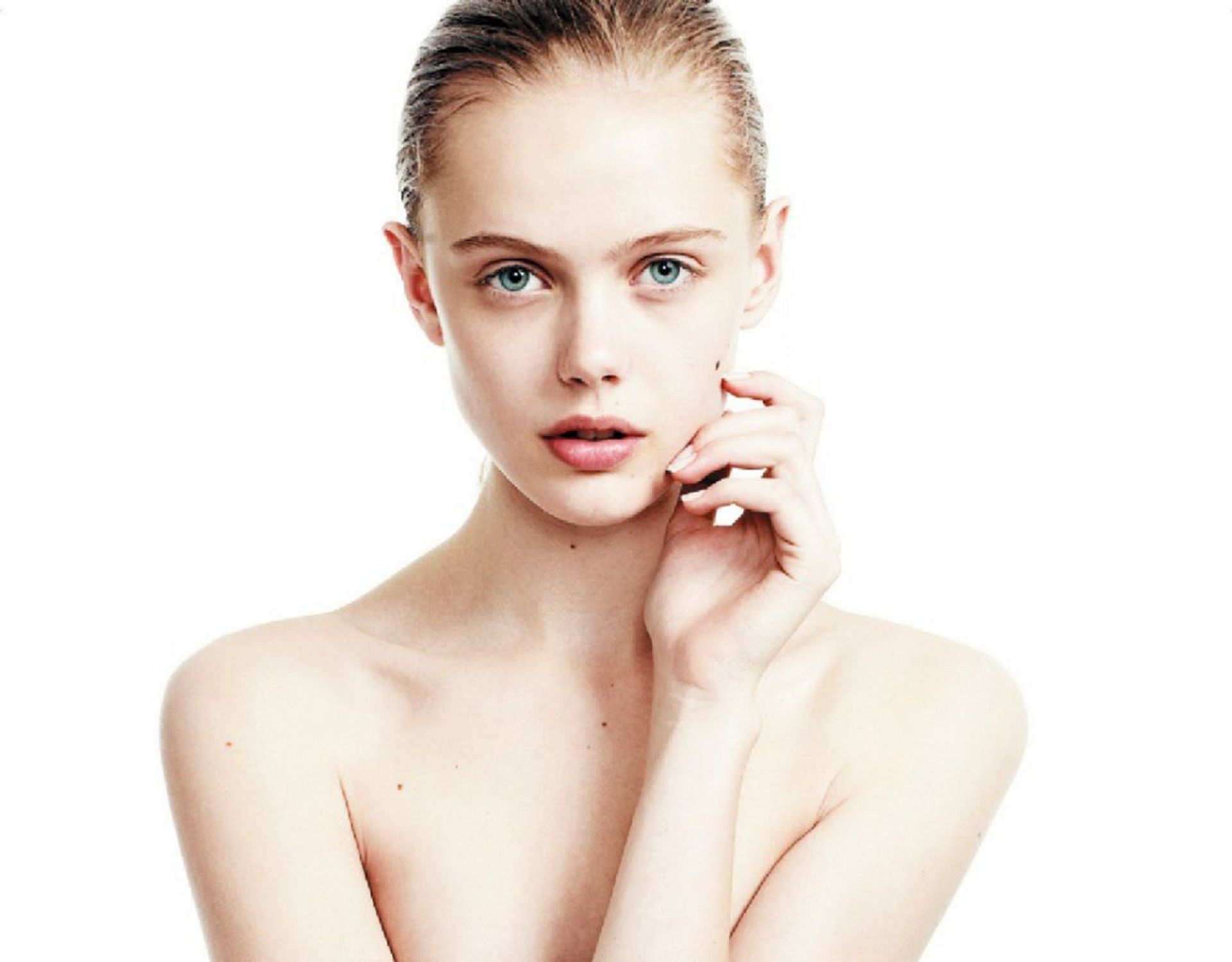 Frida Gustavsson Wallpapers