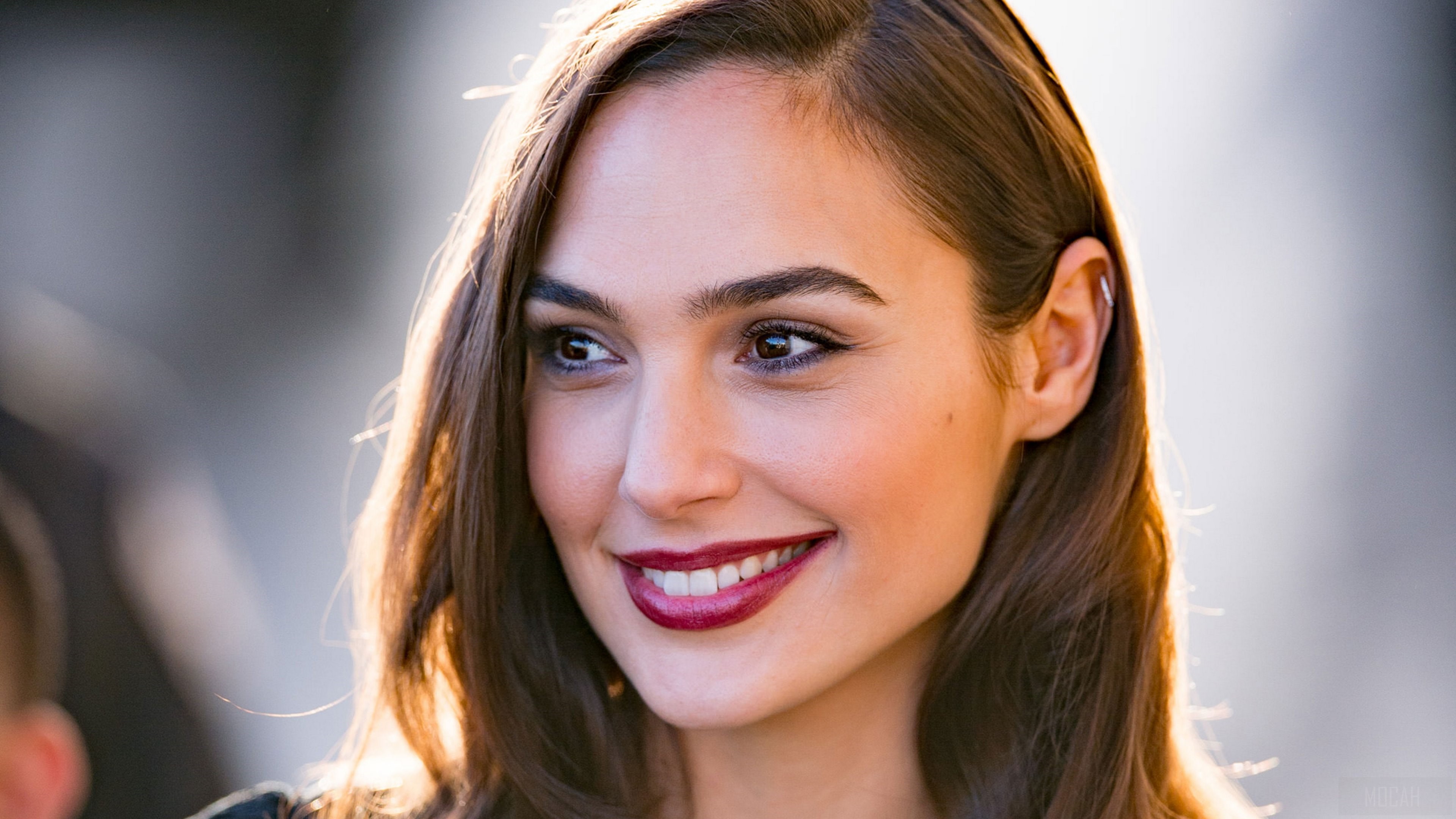 Gal Gadot 2019 Smiling Wallpapers