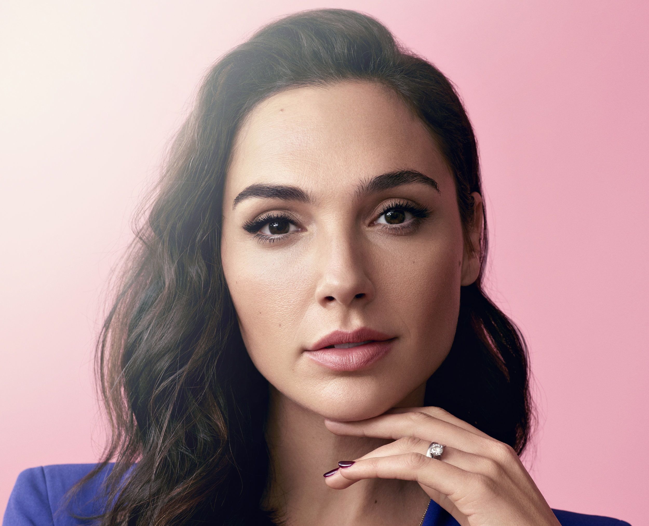 Gal Gadot 35 Wallpapers