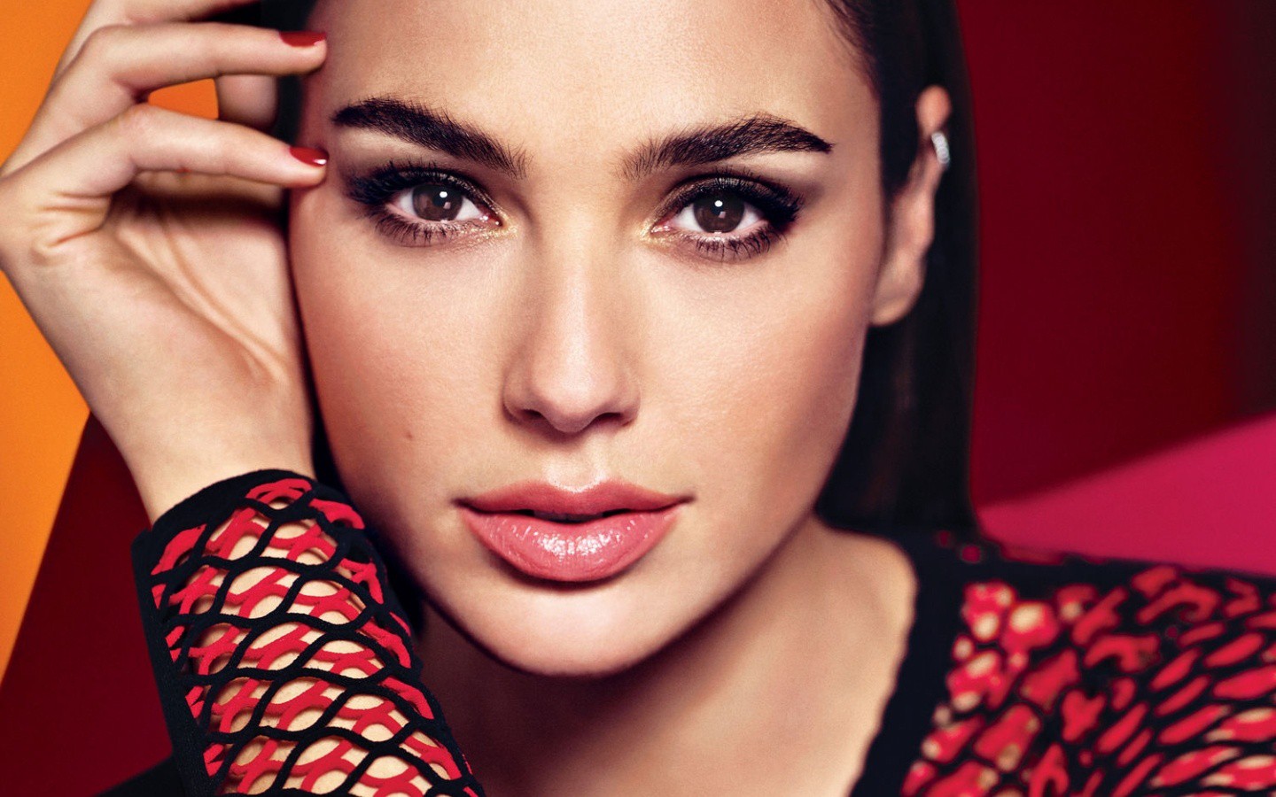 Gal Gadot Glamour Magazine Wallpapers