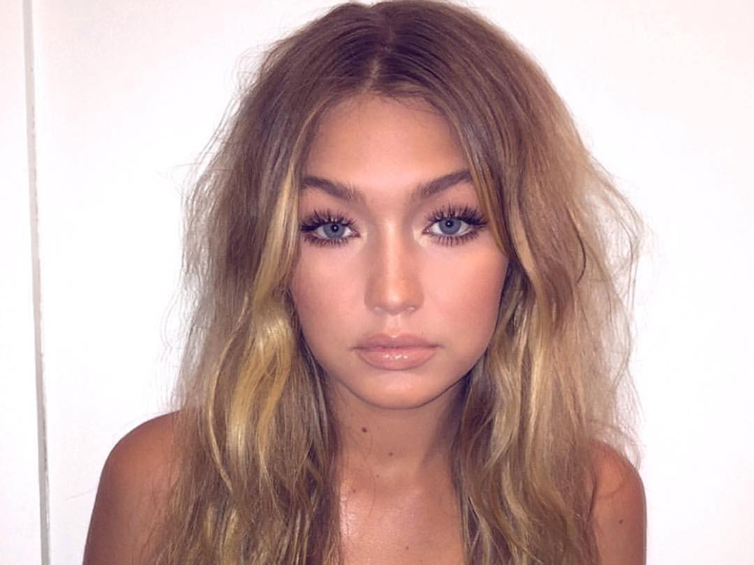 Gigi Hadid Brunette Depth Of Field Wallpapers