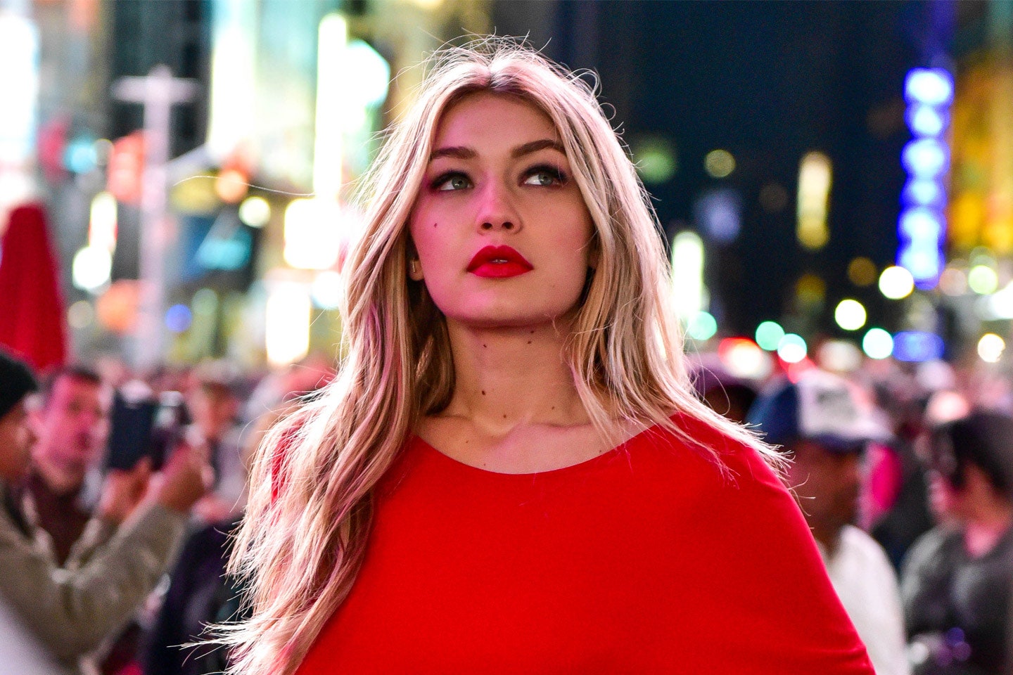 Gigi Hadid Maybelline Wallpapers