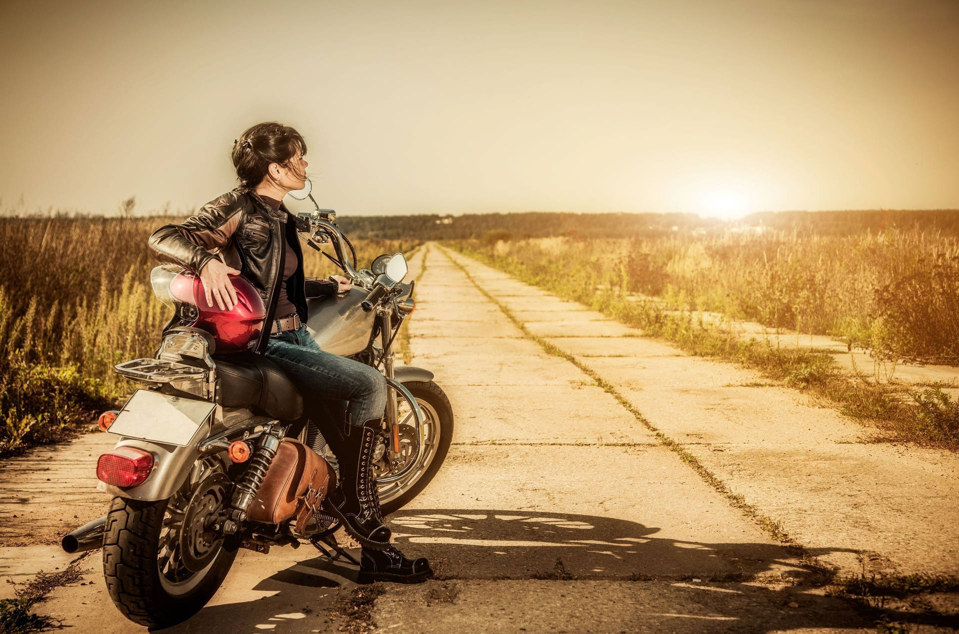 Girls & Motorcycles Wallpapers