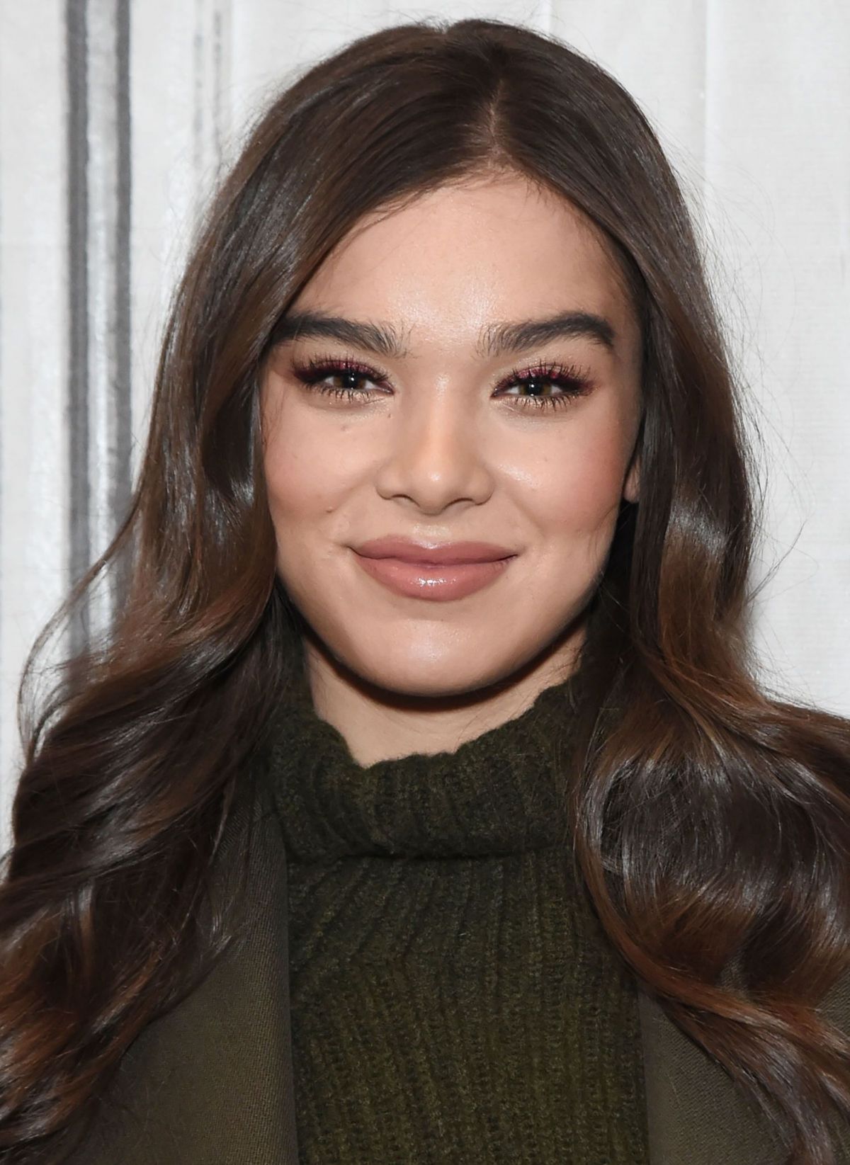 Hailee Steinfeld Actress 2018 Wallpapers