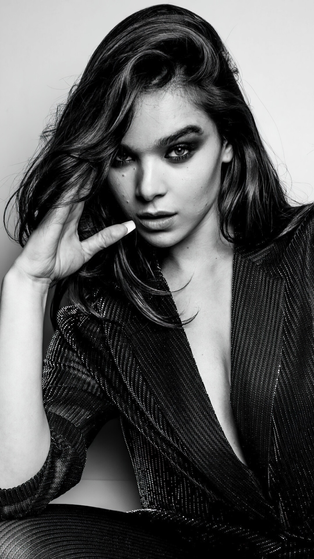 Hailee Steinfeld Cosmopolitan 2017 Wallpapers