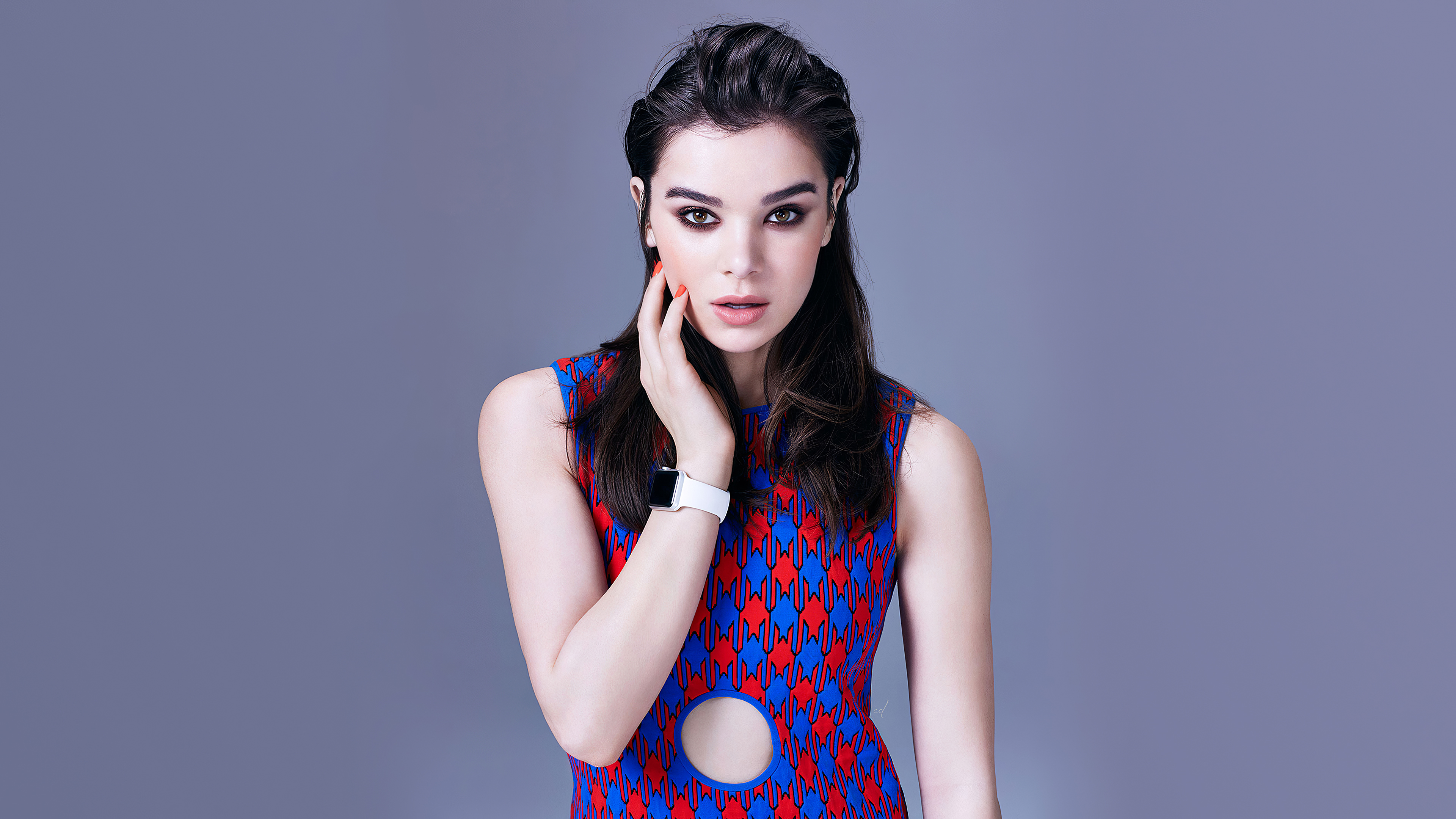 Hailee Steinfeld MTV EMAs Wallpapers