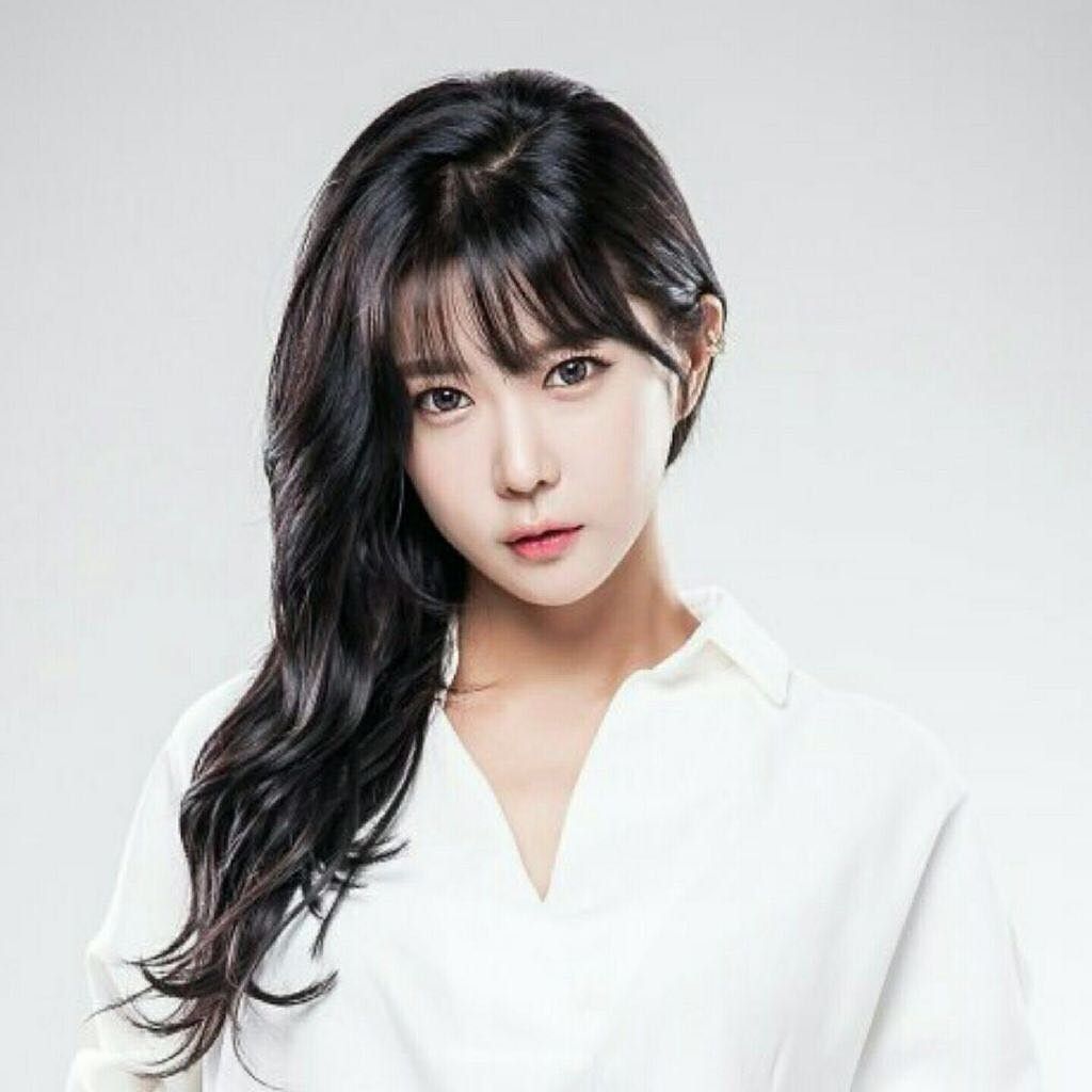 Heo Yun MI Wallpapers