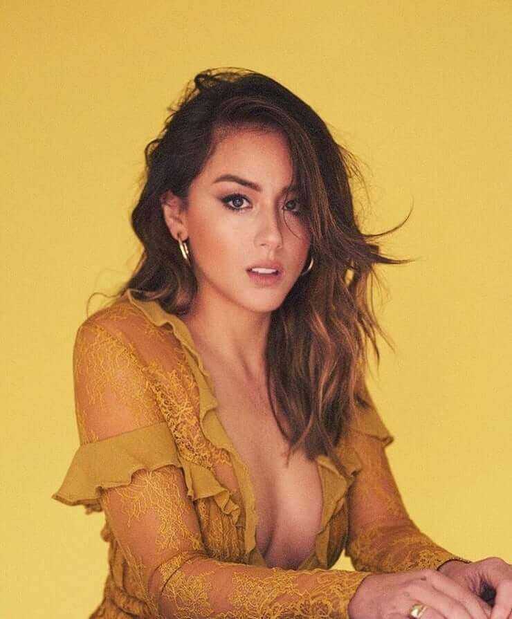 Hot Chloe Bennet Wallpapers