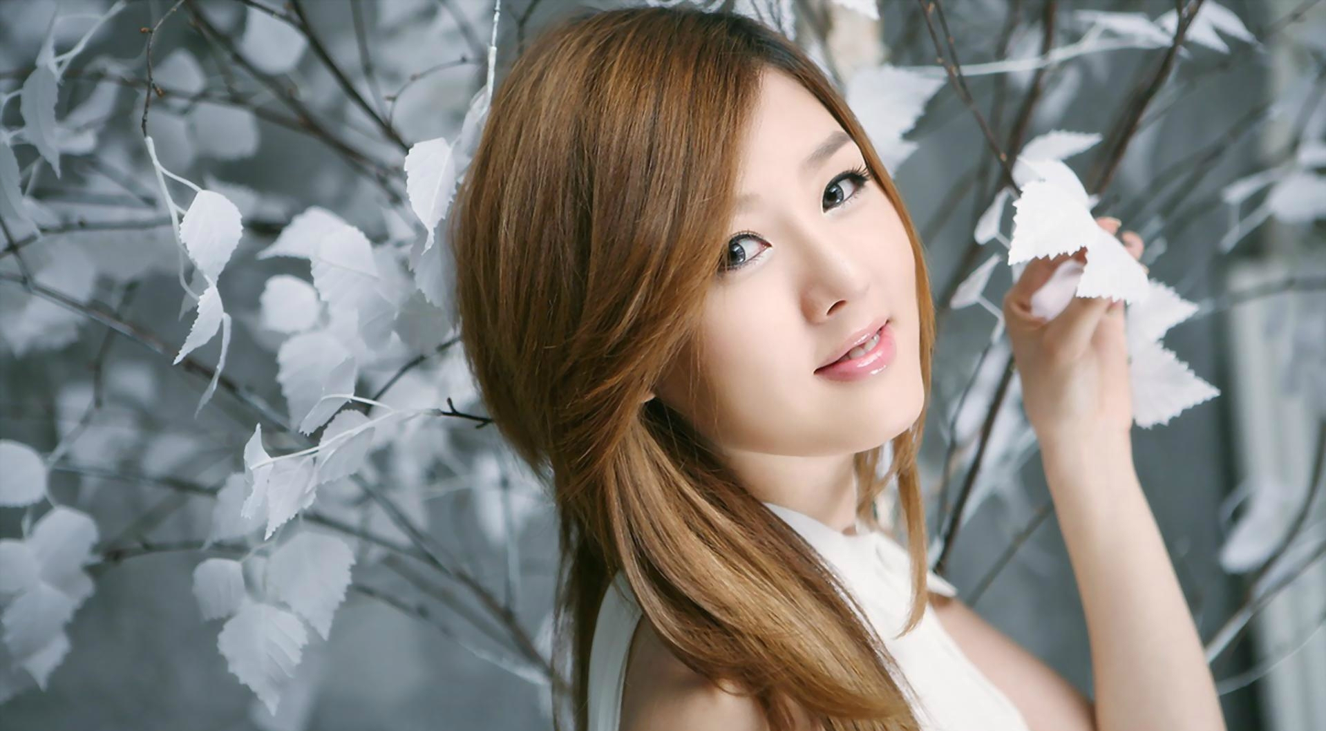 Hwang Mi Hee Wallpapers