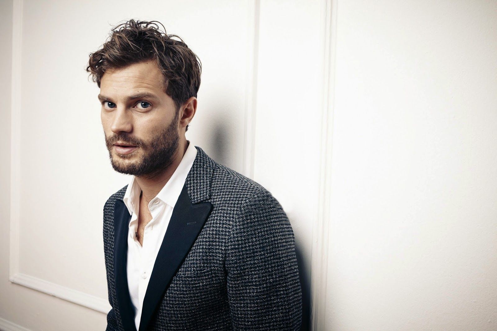 Jamie Dornan Wallpapers