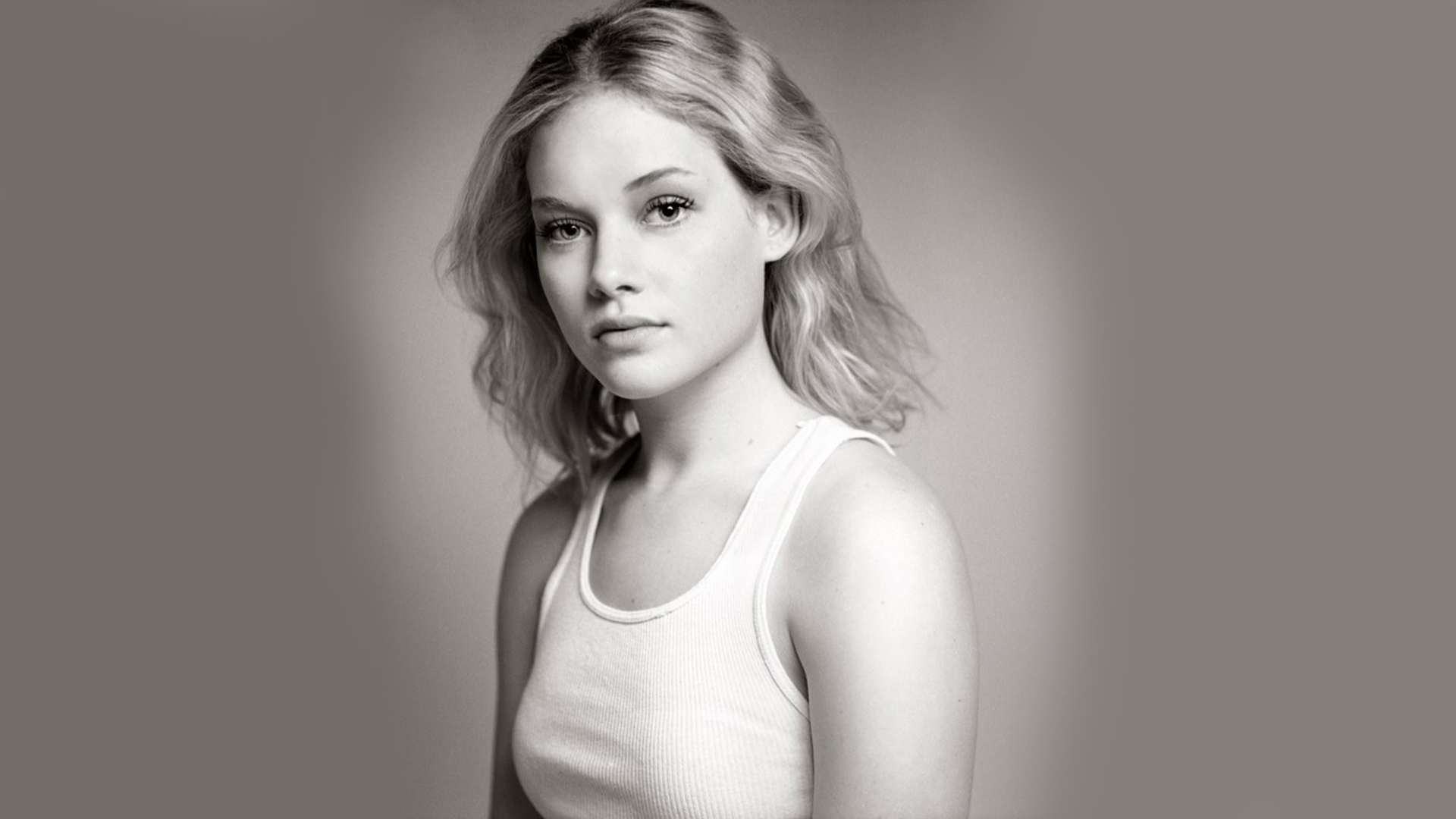 Jane Levy Wallpapers