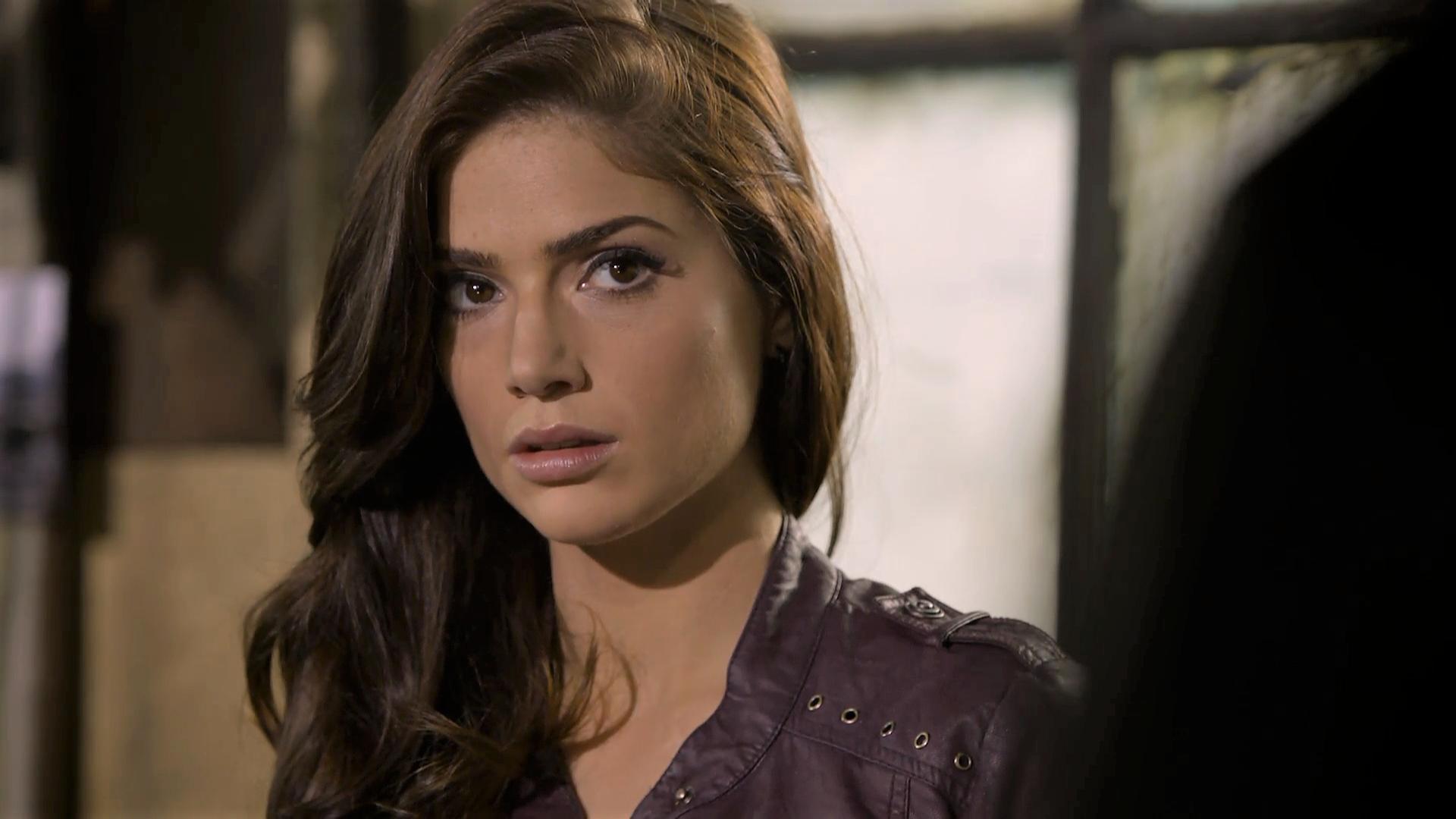 Janet Montgomery Wallpapers