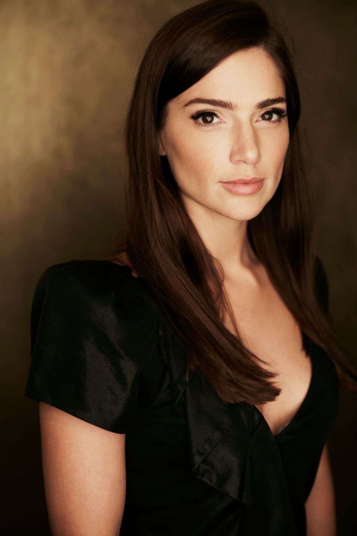 Janet Montgomery Photoshoot 2018 Wallpapers