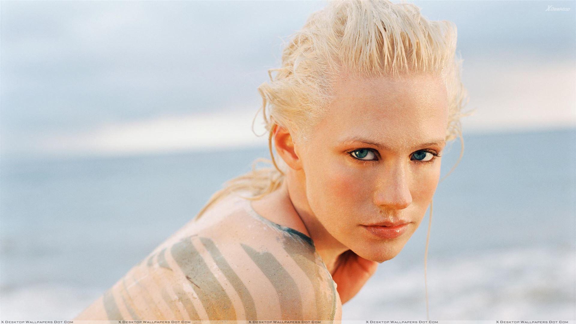 January Jones Wallpapers