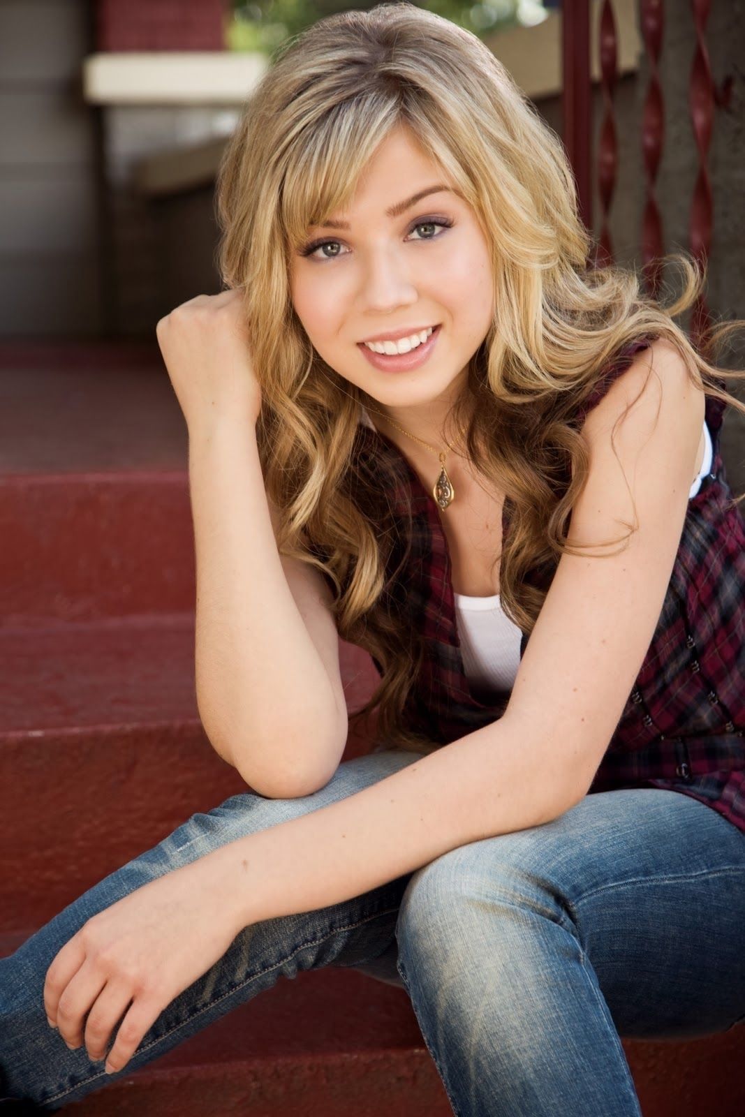 Jennette McCurdy Wallpapers