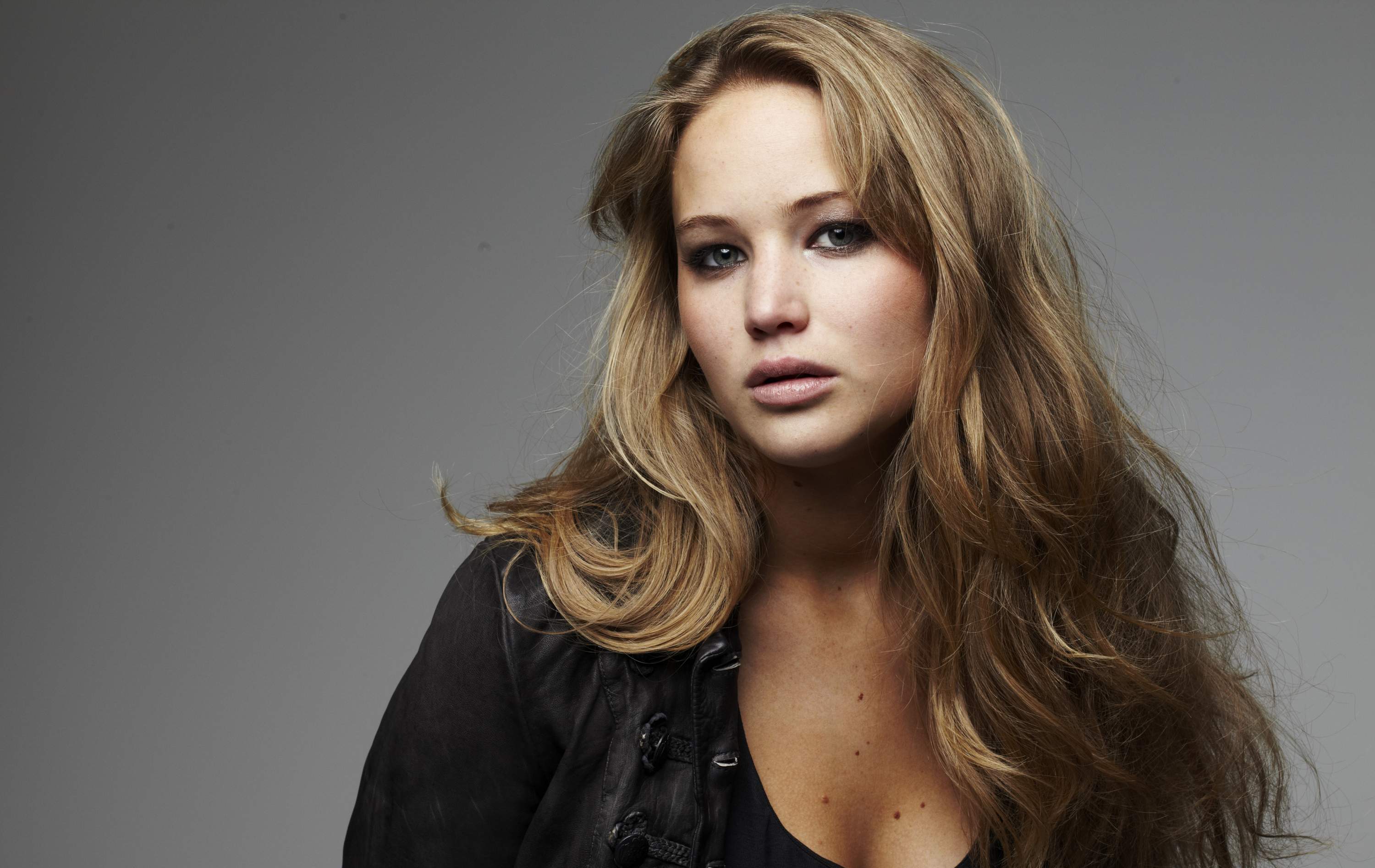 Jennifer Lawrence Cute Photo Wallpapers