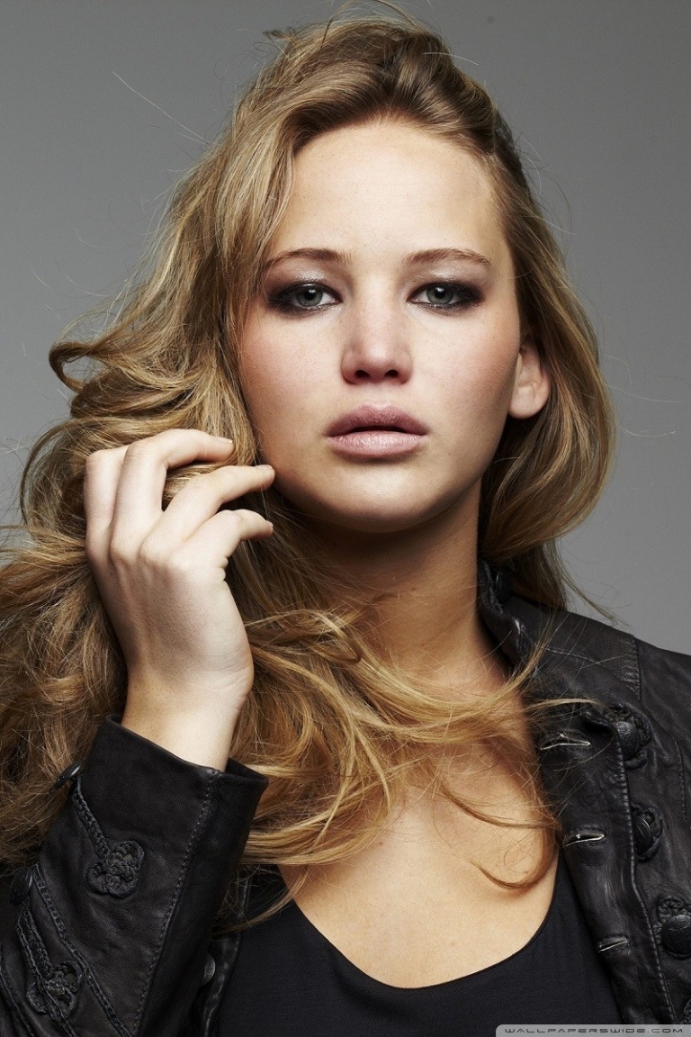 Jennifer Lawrence Lather Clothes Wallpapers