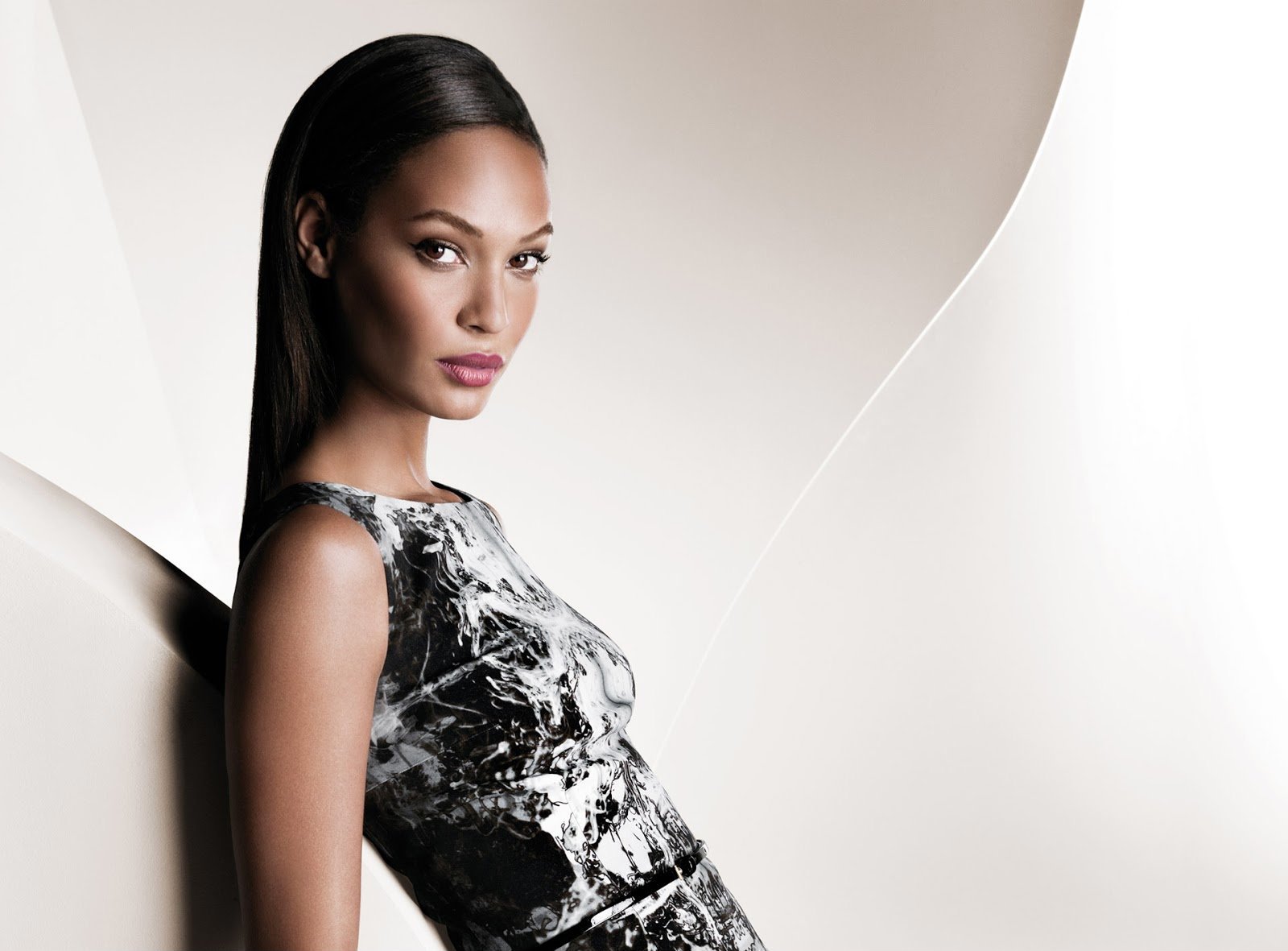 Joan Smalls Wallpapers