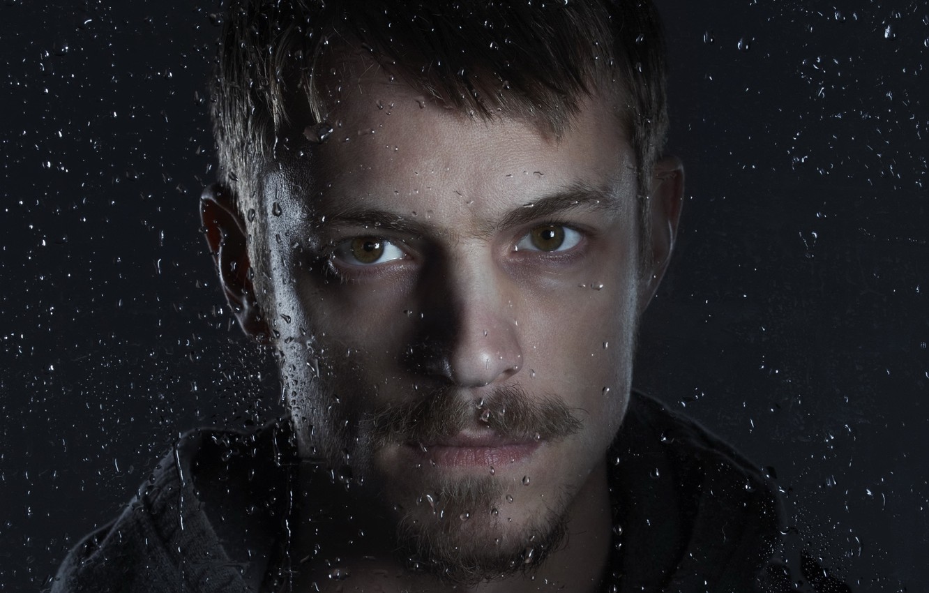 Joel Kinnaman Wallpapers