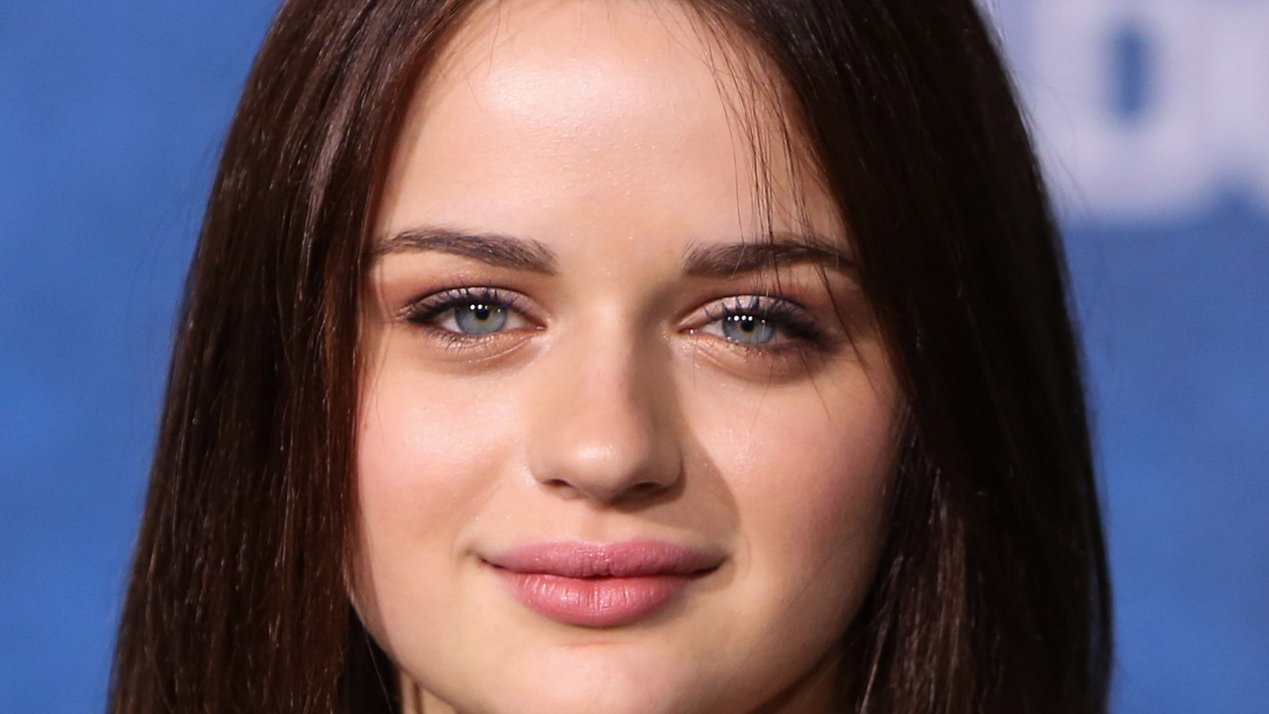 Joey King New Wallpapers