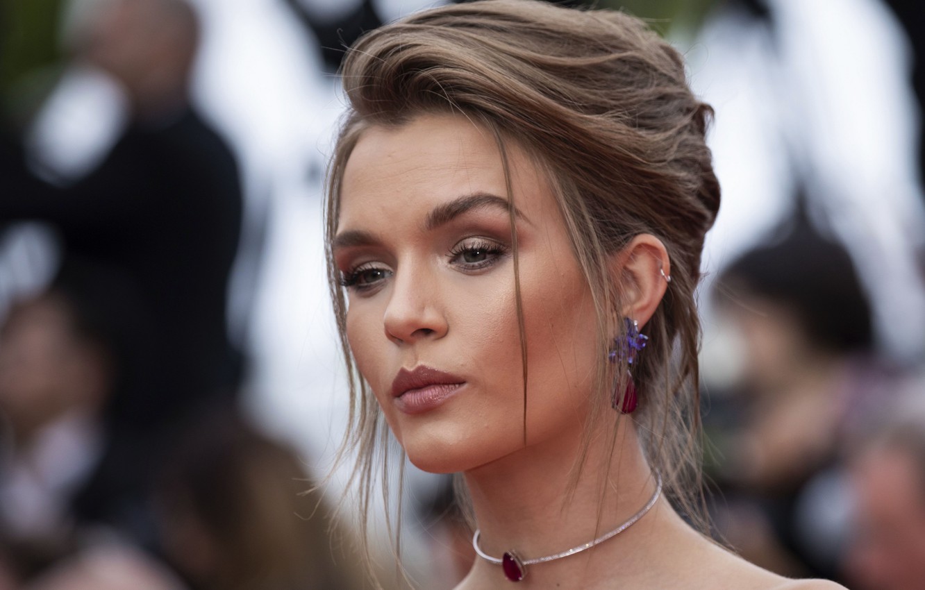 Josephine Skriver 2019 Wallpapers