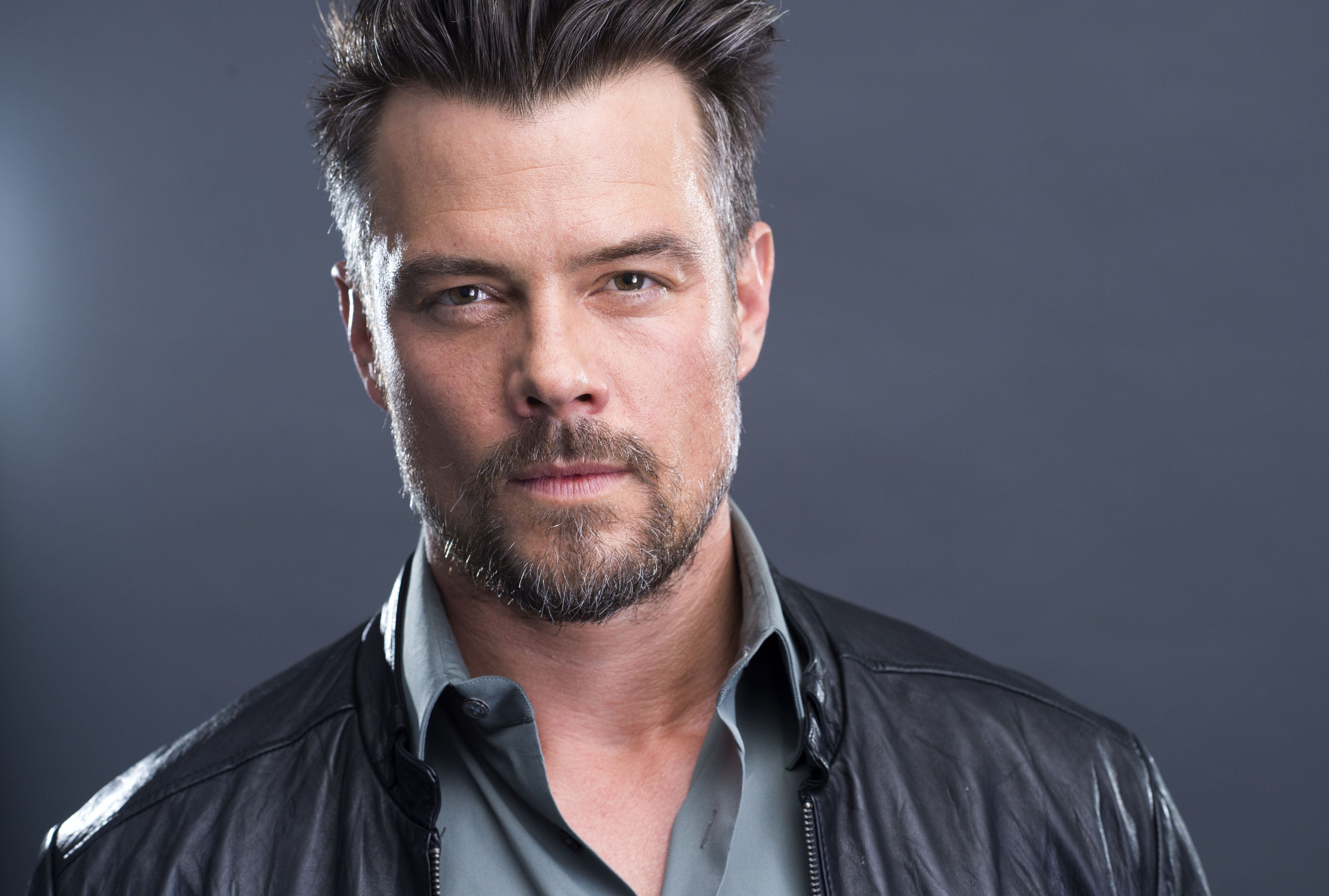 Josh Duhamel Wallpapers