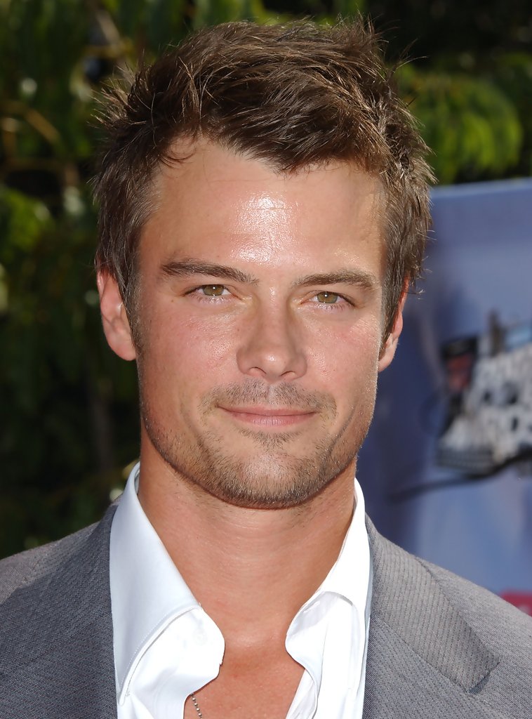 Josh Duhamel Wallpapers