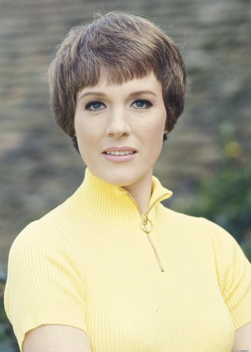 Julie Andrews Wallpapers