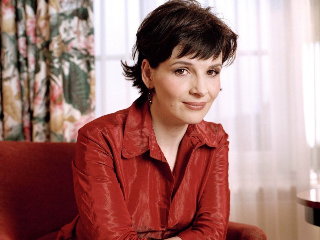 Juliette Binoche Wallpapers