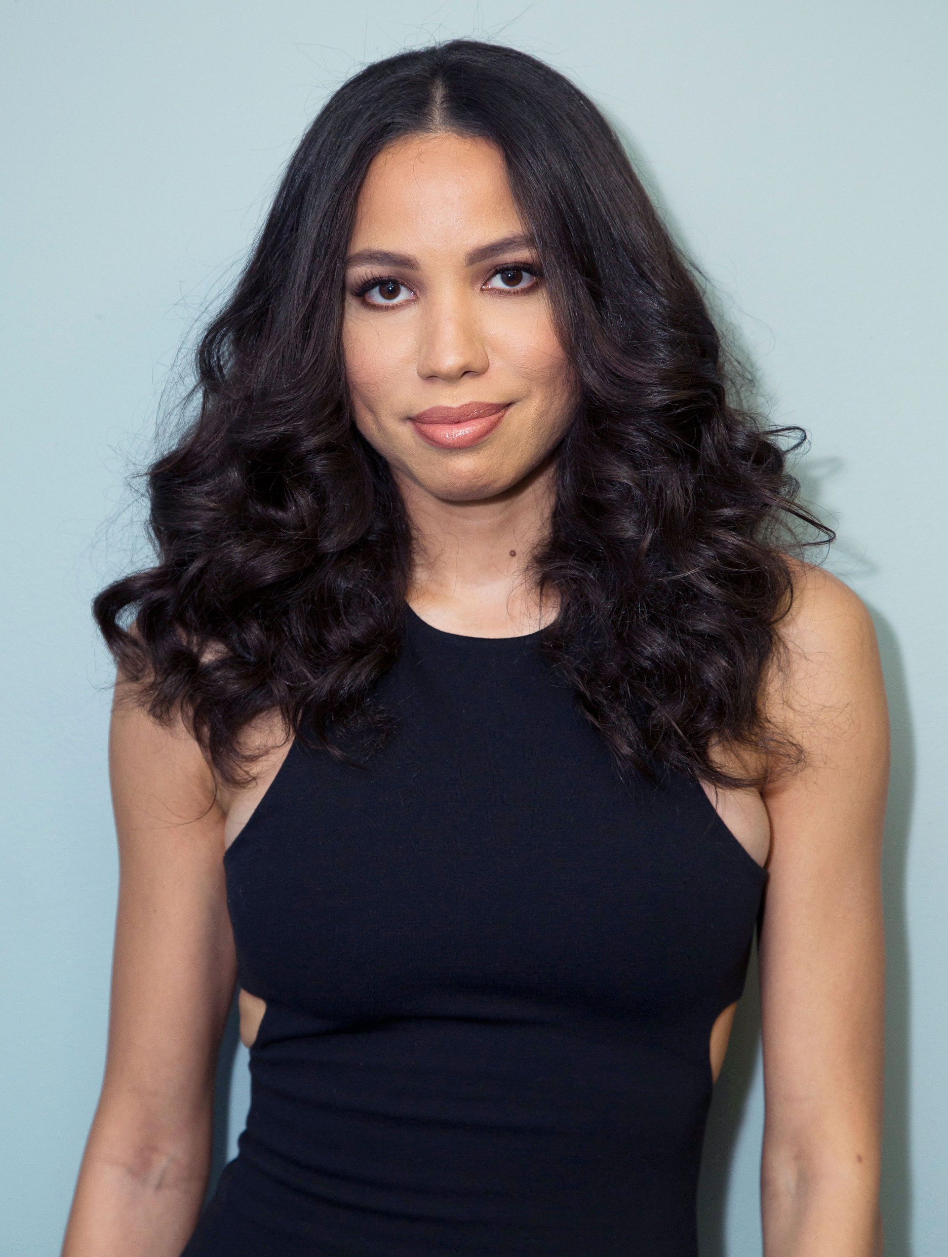 Jurnee Smollett Actress 2020 Wallpapers