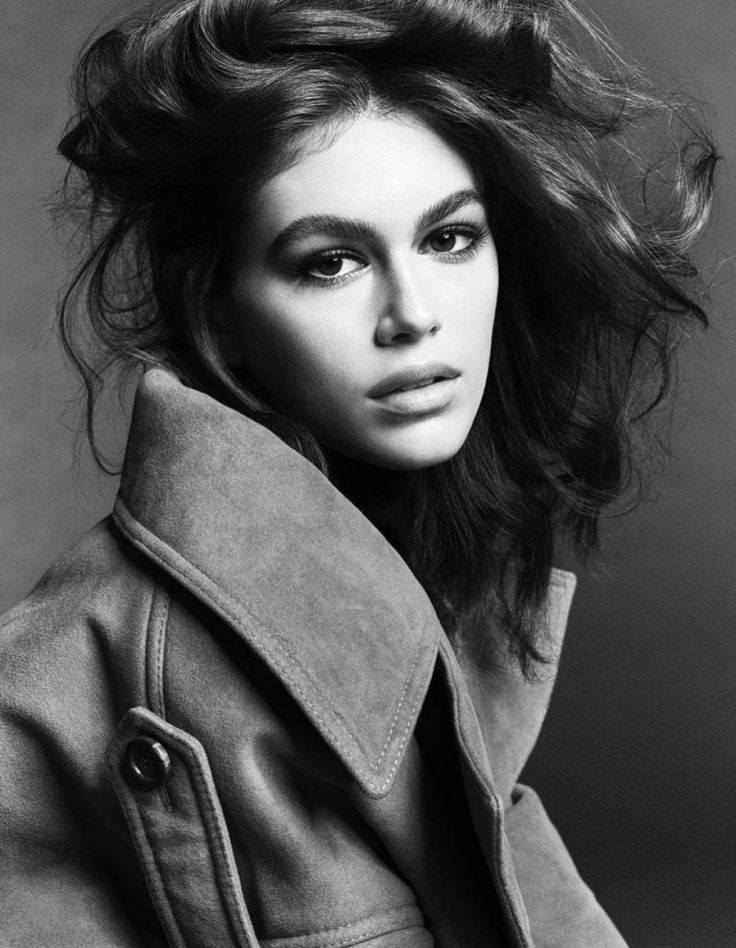 Kaia Gerber Monochrome 2018 Wallpapers