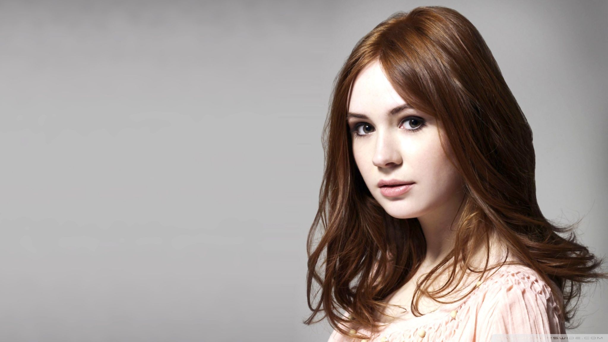 Karen Gillan Cute Photoshoot 2017 Wallpapers