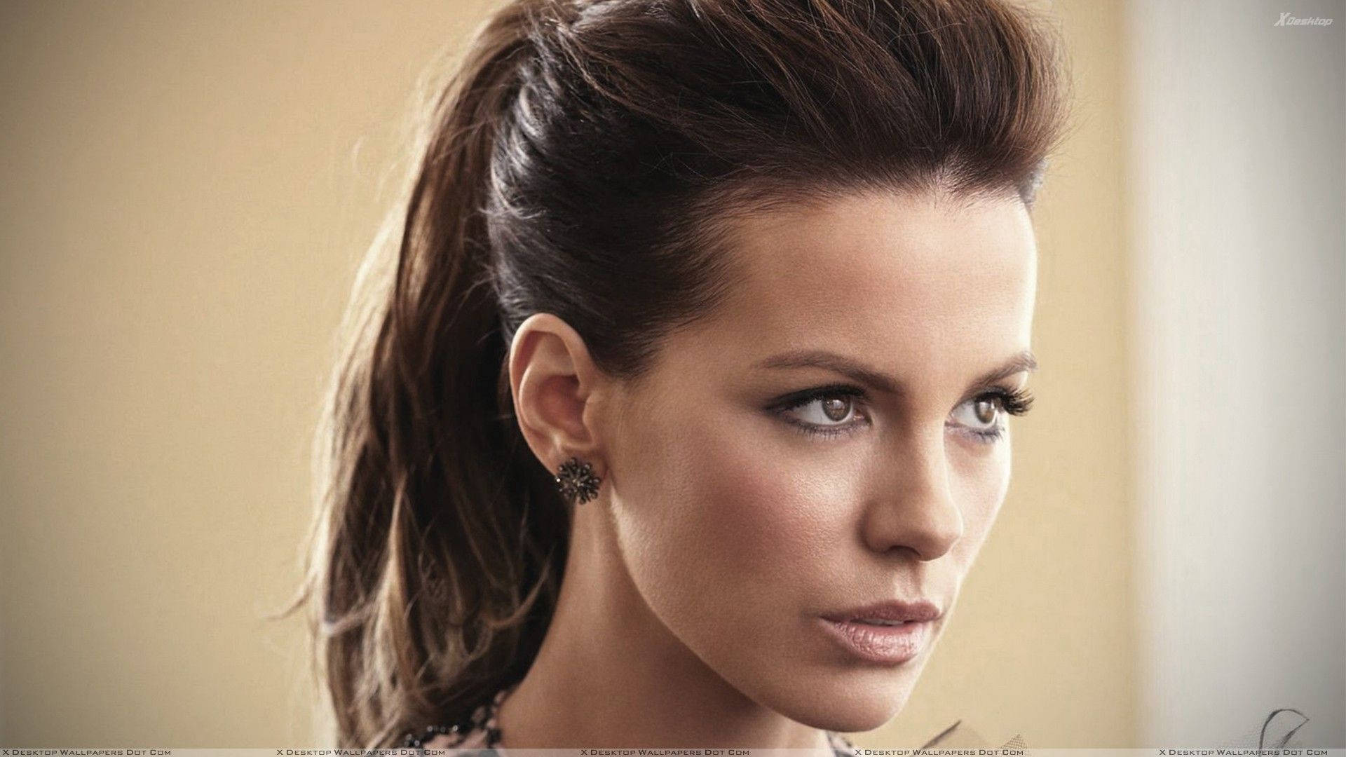 Kate Beckinsale New Hair Cut Wallpapers