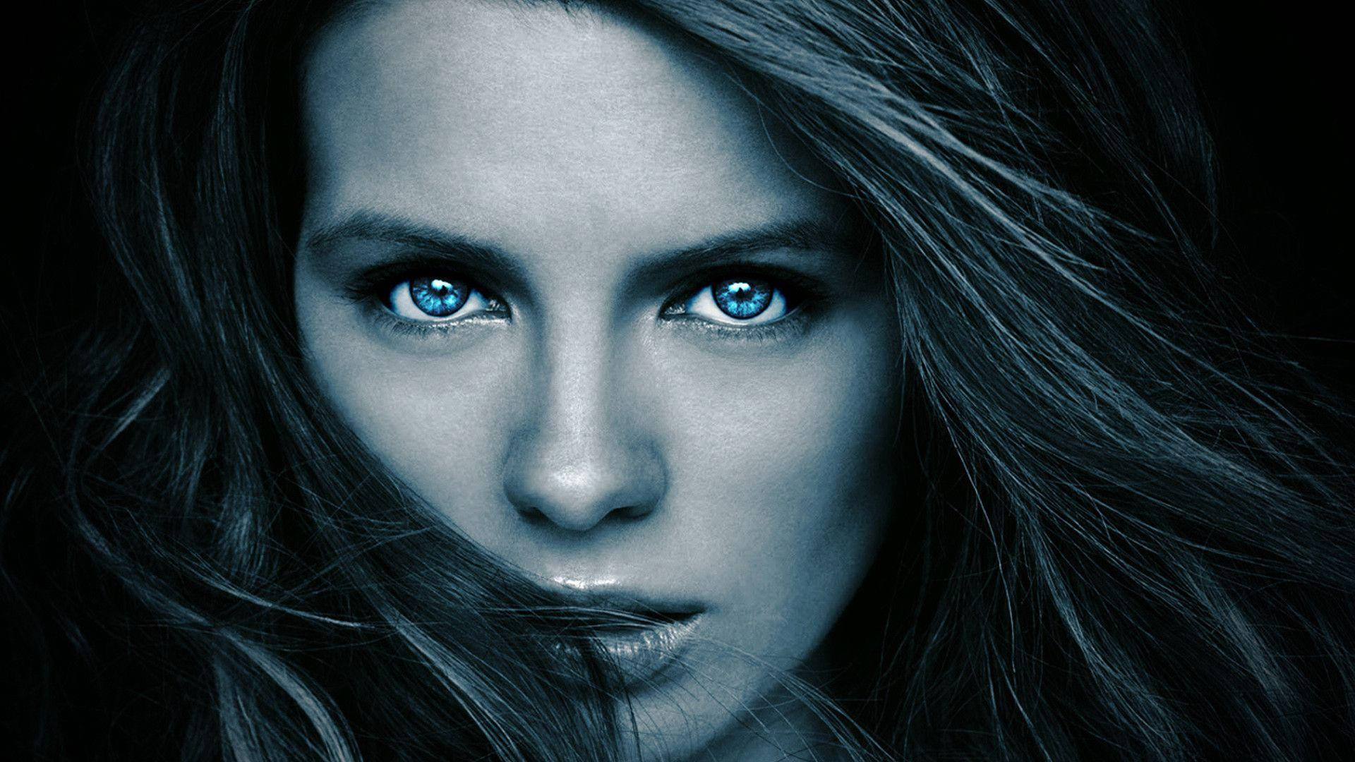 Kate Beckinsale Poster Images Wallpapers
