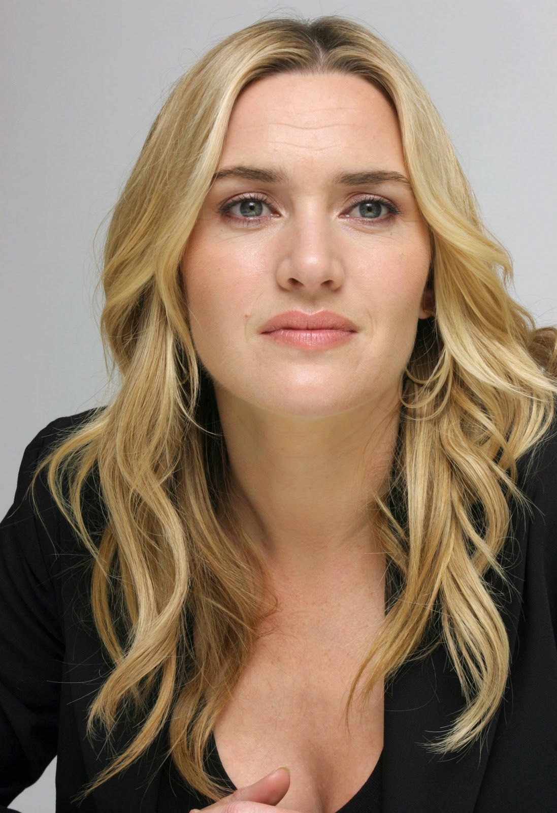 Kate Winslet Beautiful Pic  Wallpapers